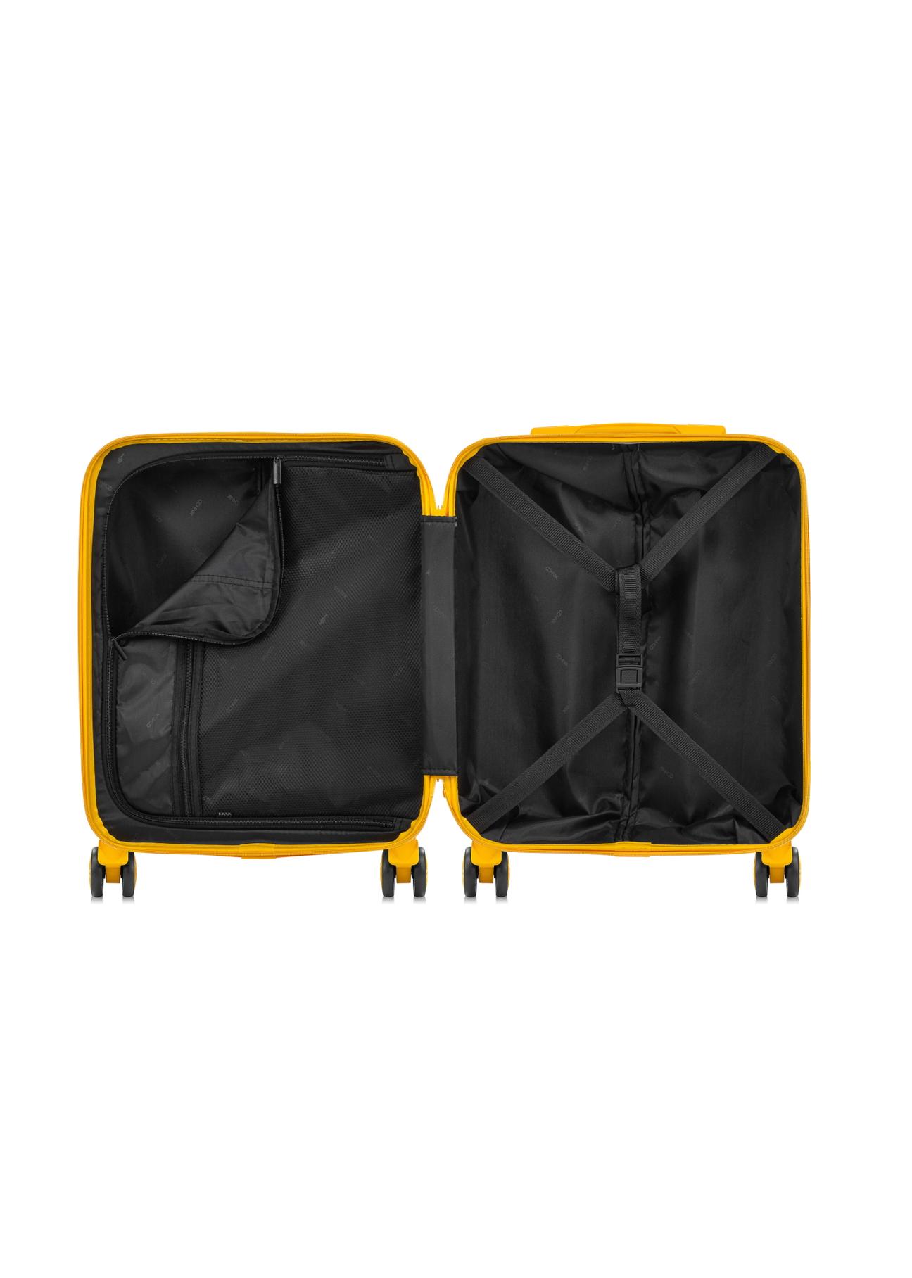 Small suitcase on wheels WALPC-0013-21-19(W24)-04