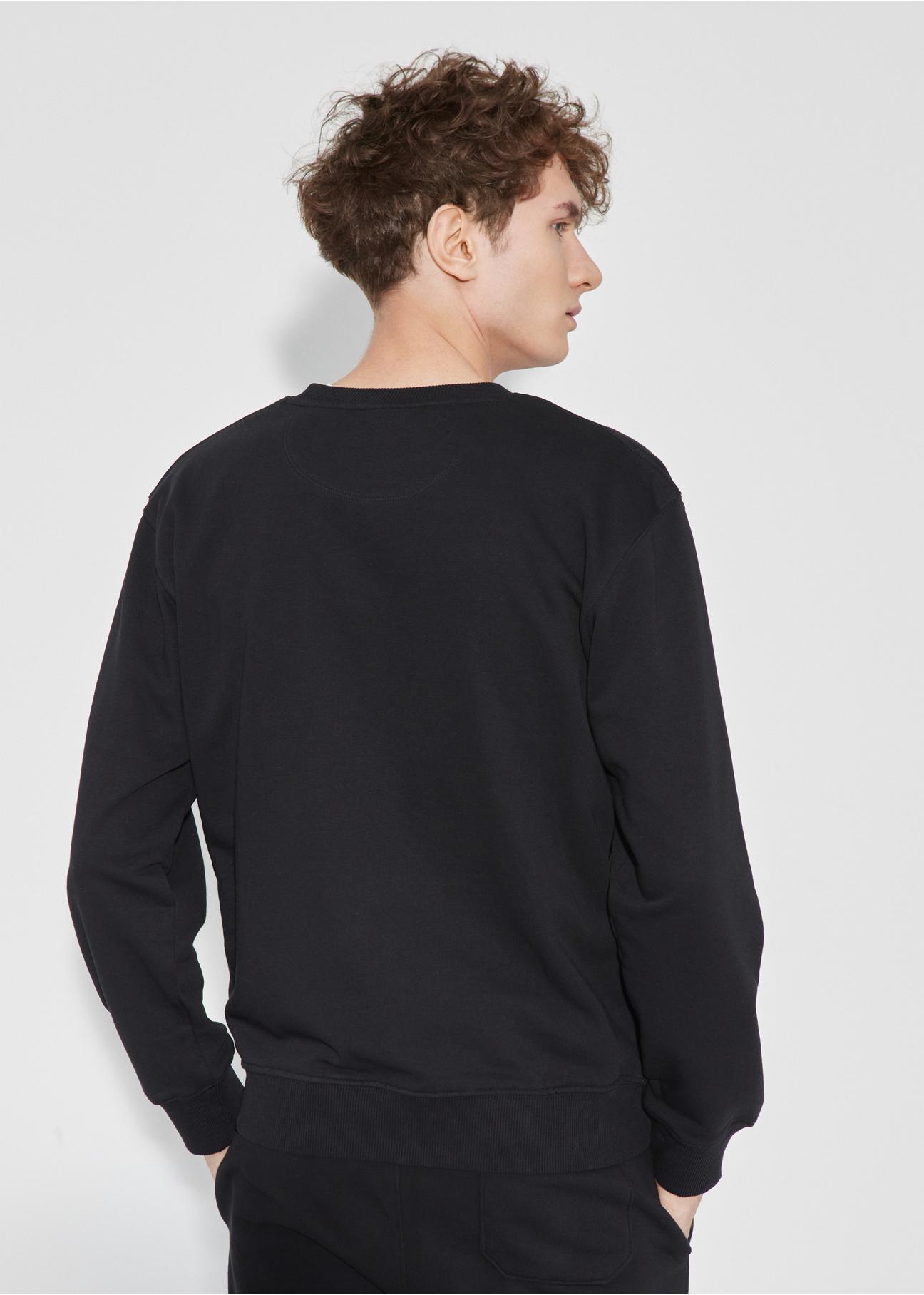 Black men's sweatshirt with logo BLZMT-0057-99(W23)-02