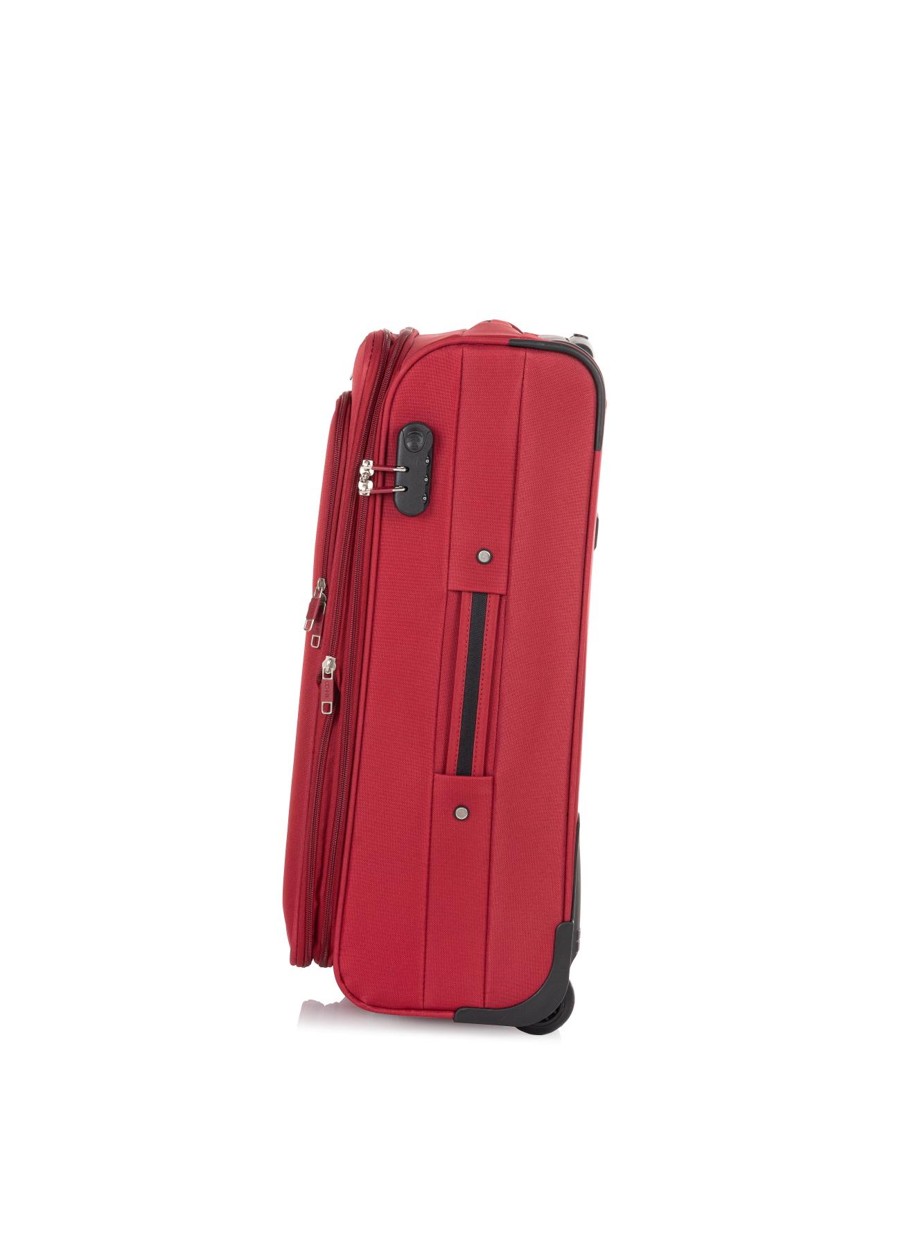 Medium suitcase on wheels WALNY-0033-42-24(W24)-02