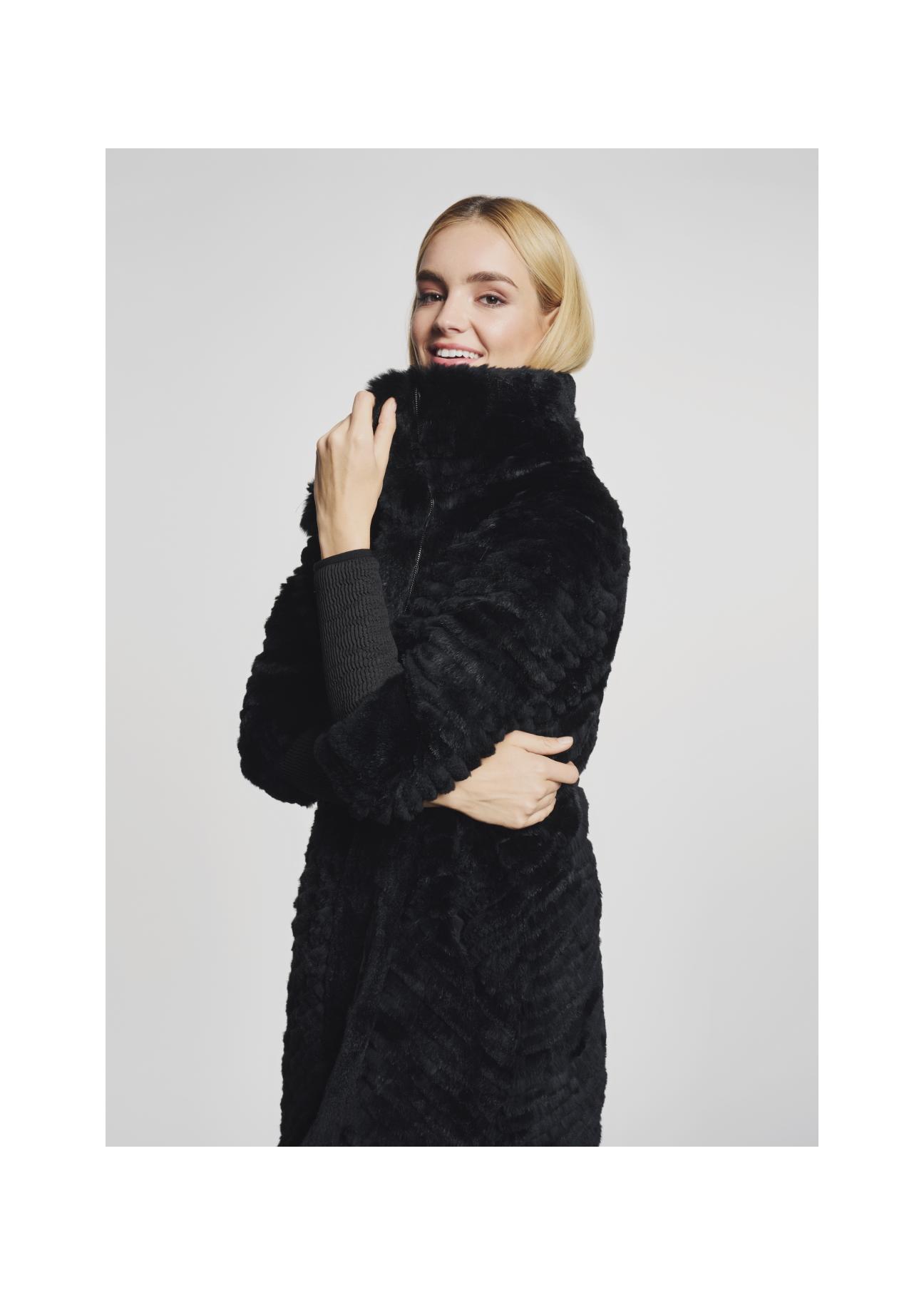 Women's fur coat with zipper closure FUTDF-0055-5501(Z22)-03