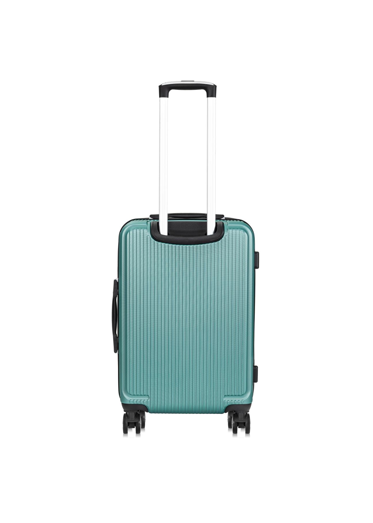 Medium suitcase on wheels WALAB-0053-63-24(W24)-03