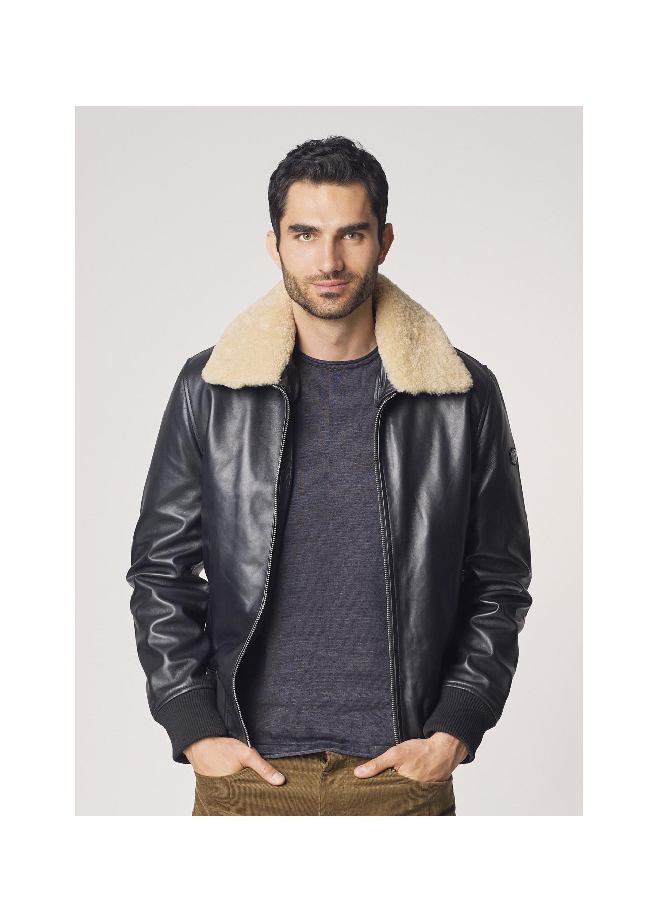 Men's leather jacket with detachable collar KURMS-0251-1146(Z22)-01