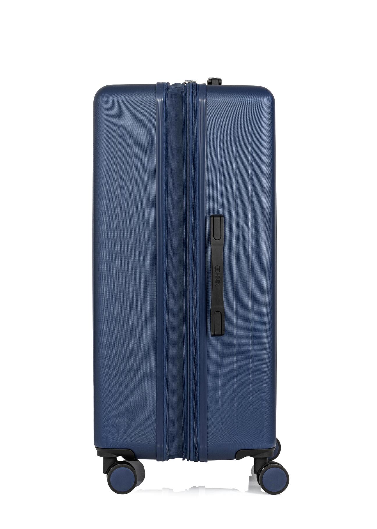 Large suitcase on wheels WALAB-0069-69-28(W24)-03