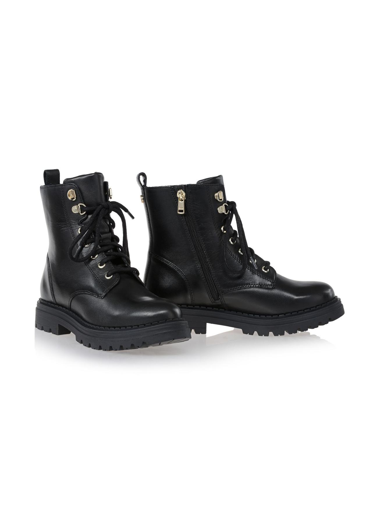 Black lace-up leather boots BUTYD-1015-99(Z23)-02