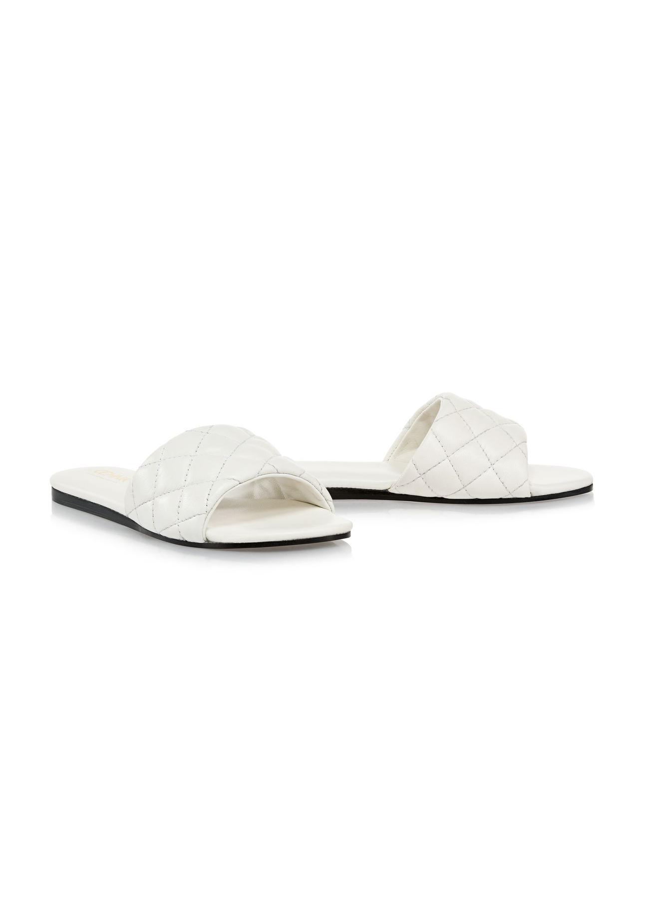 Leather white quilted flip-flops BUTYD-1066-11(W24)-02