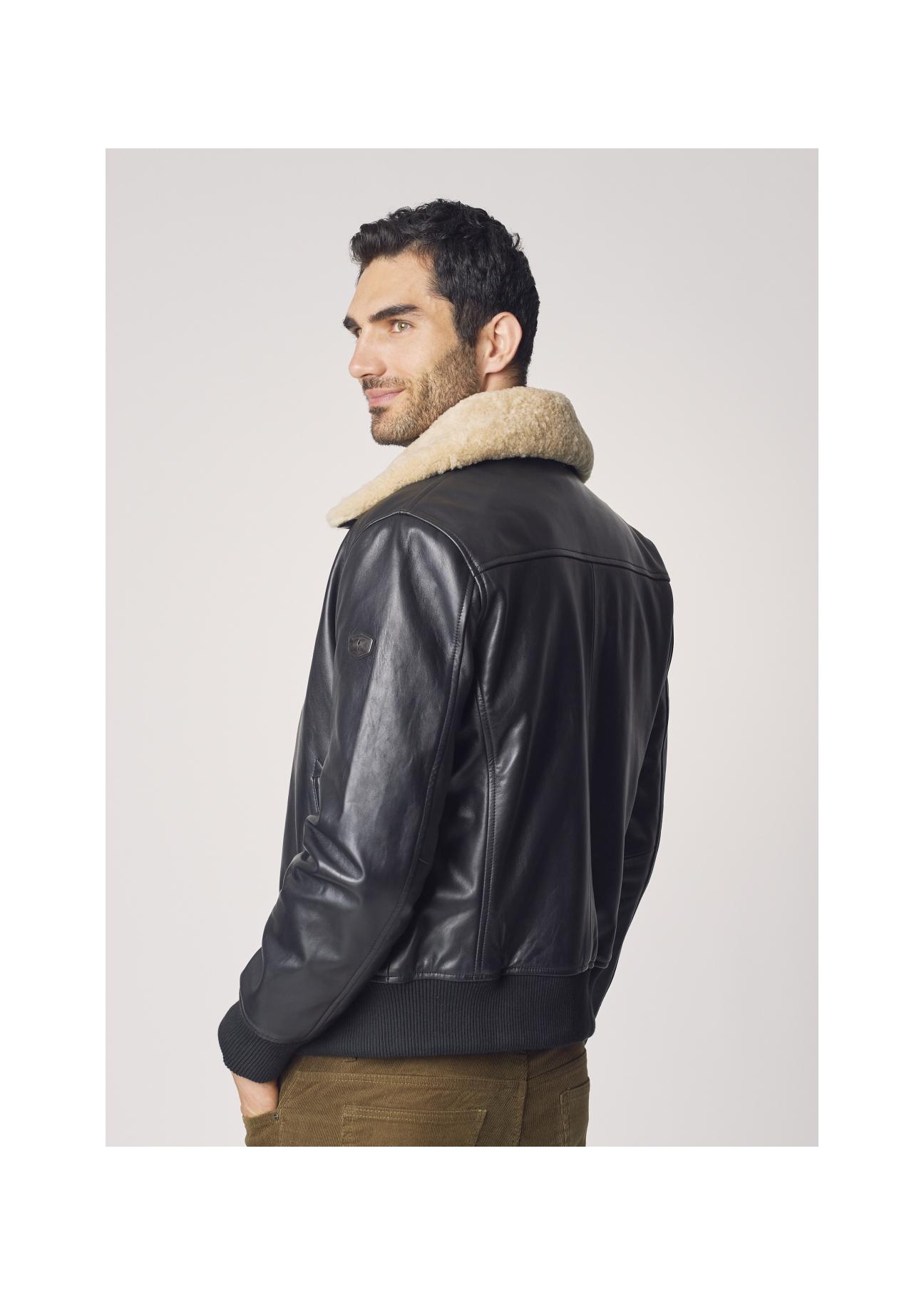 Men's leather jacket with detachable collar KURMS-0251-1146(Z22)-03