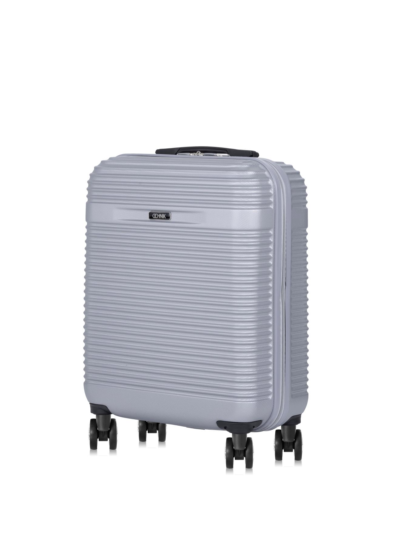 Small suitcase on wheels WALAB-0040-91-19(W24)-06