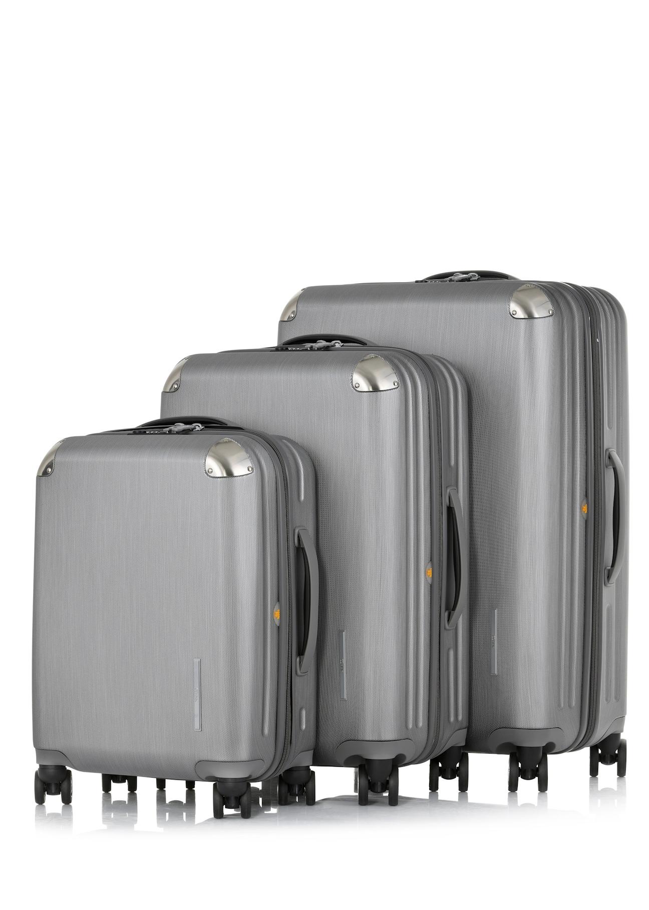 Set of suitcases on wheels 19'/24'/28' WALPC-0001-91(W24)