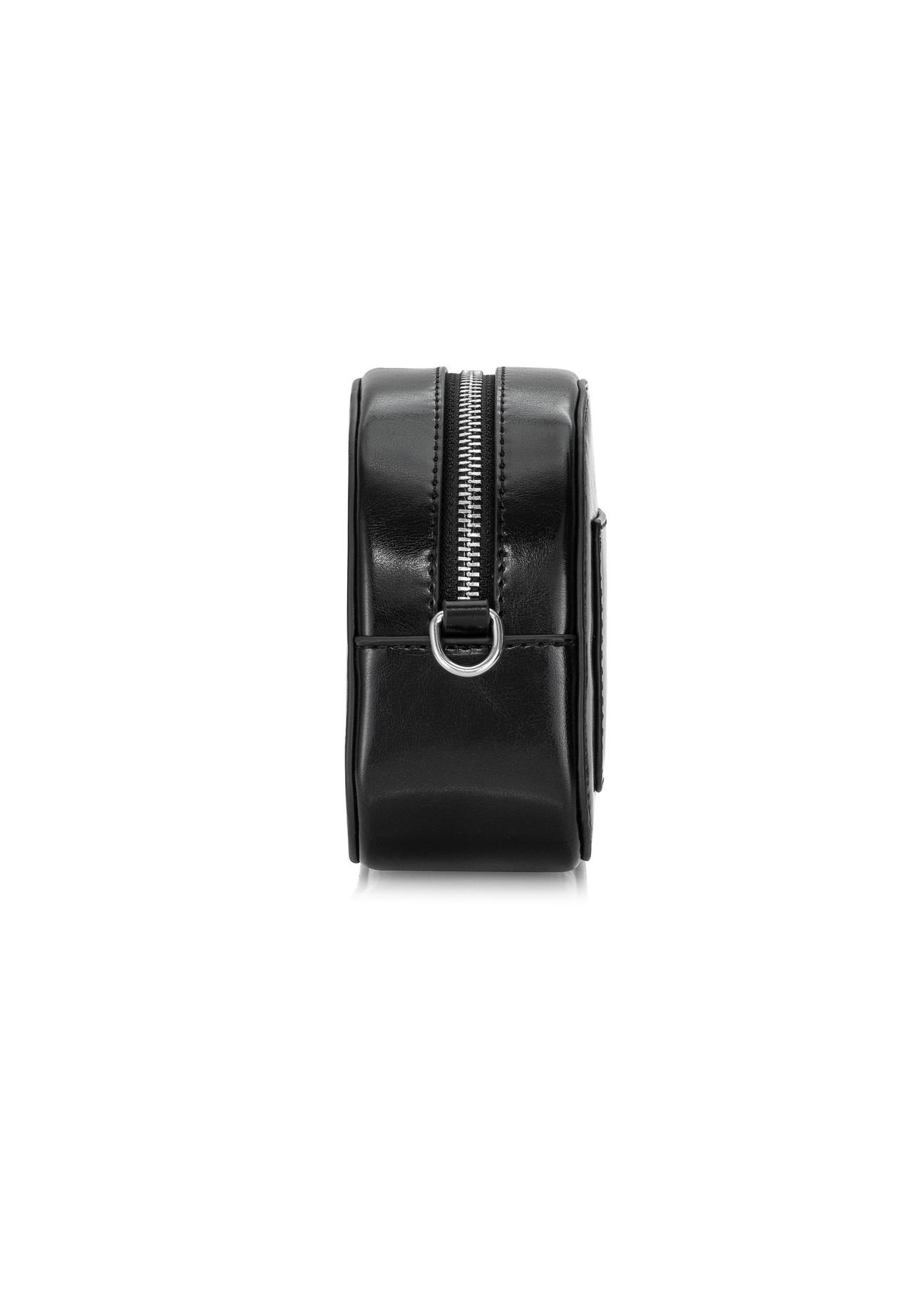 Small black handbag made of shiny imitation leather TOREC-0730B-99(Z24)-03