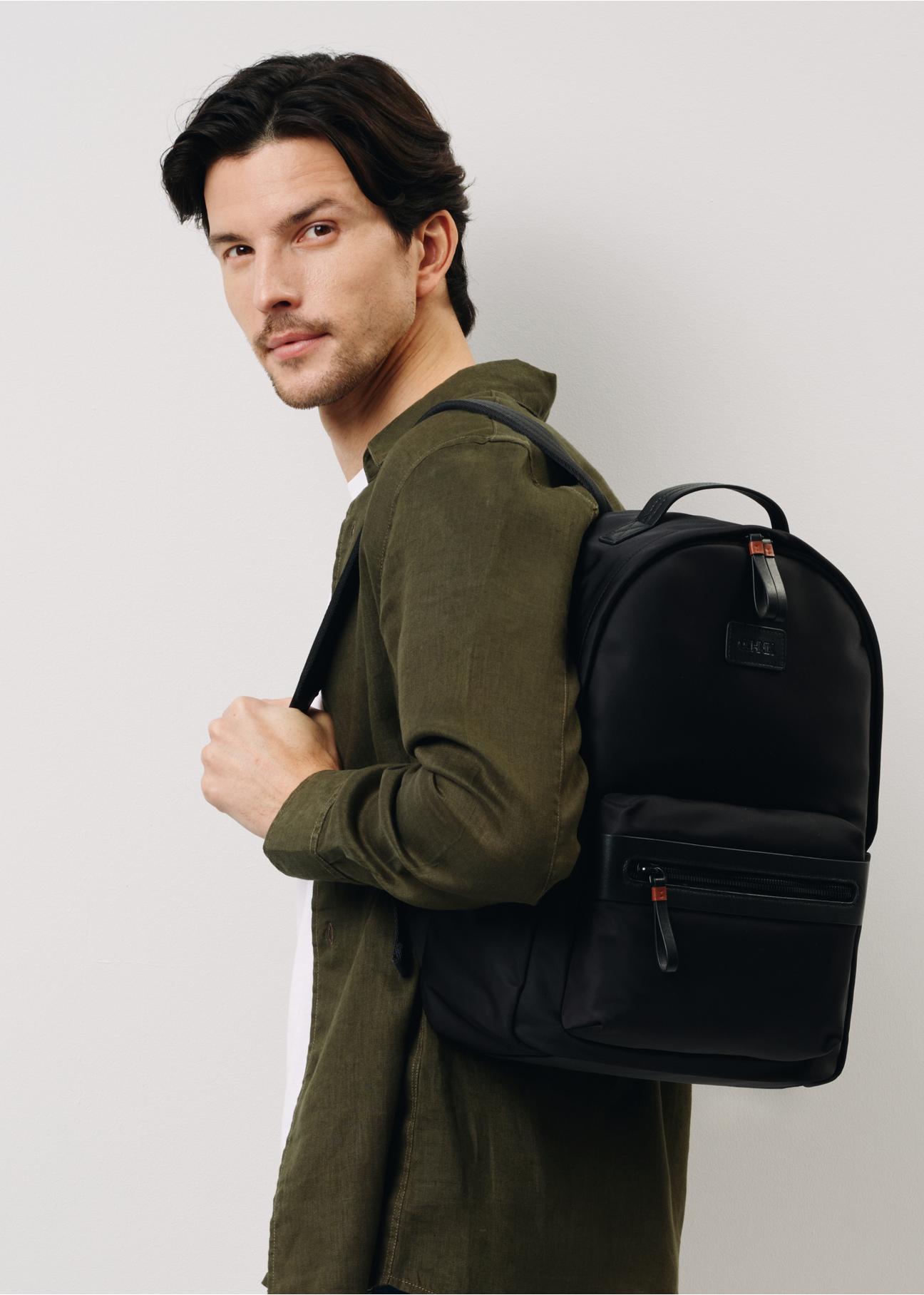 Classic black men's backpack TORMN-0316-99(W24)-06