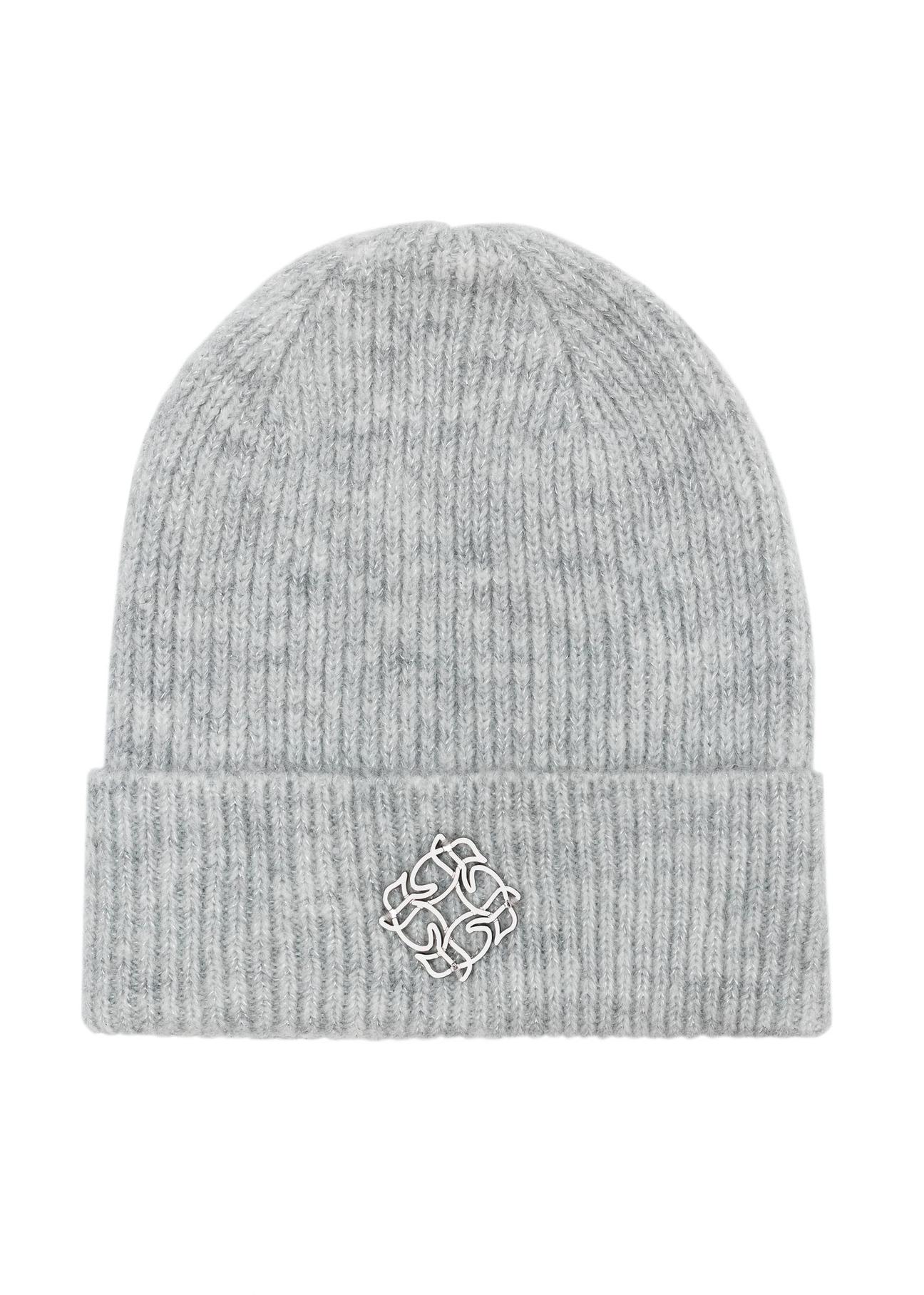 Light gray women's winter hat CZADT-0198-91(Z24)-01