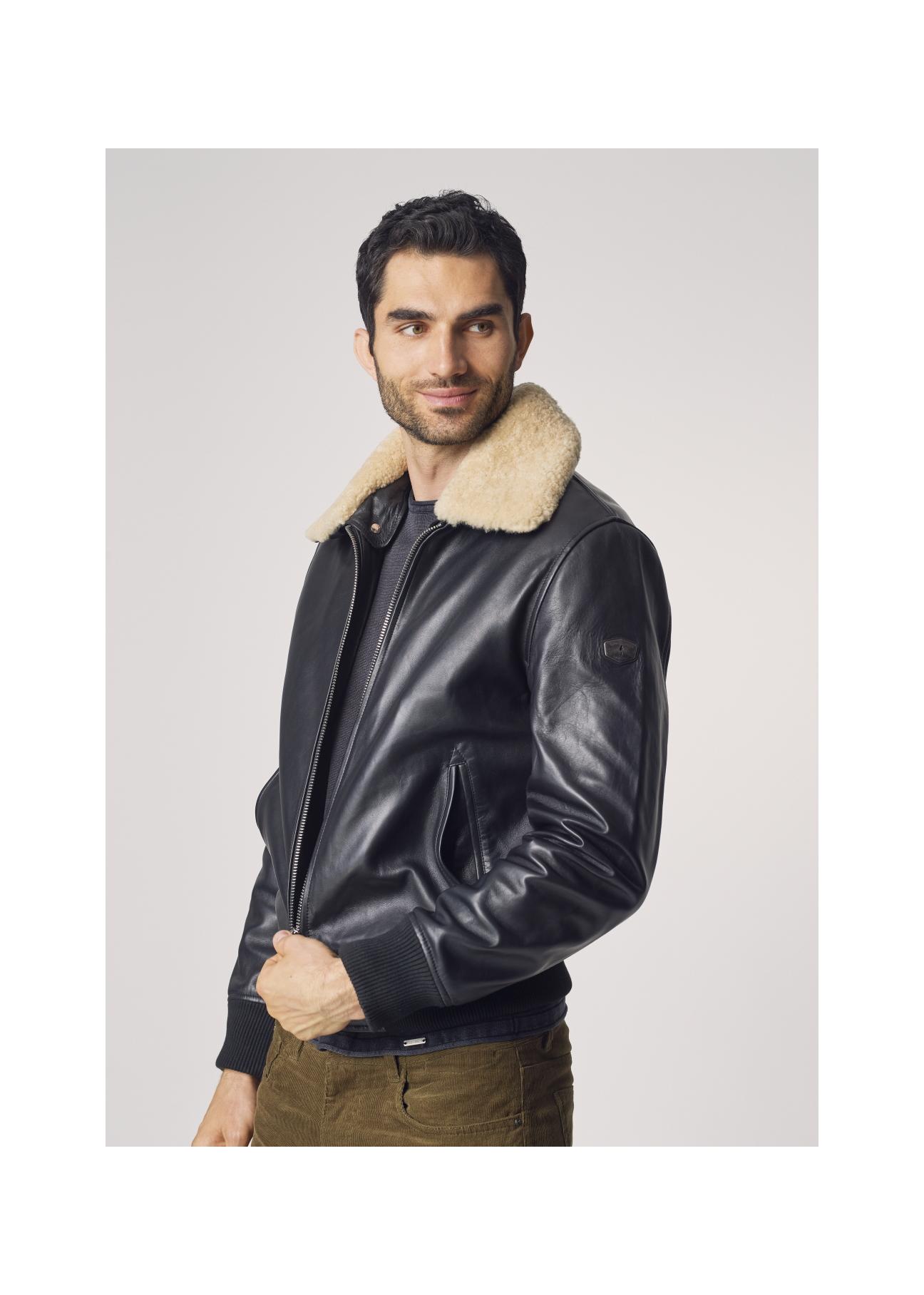 Men's leather jacket with detachable collar KURMS-0251-1146(Z22)-02