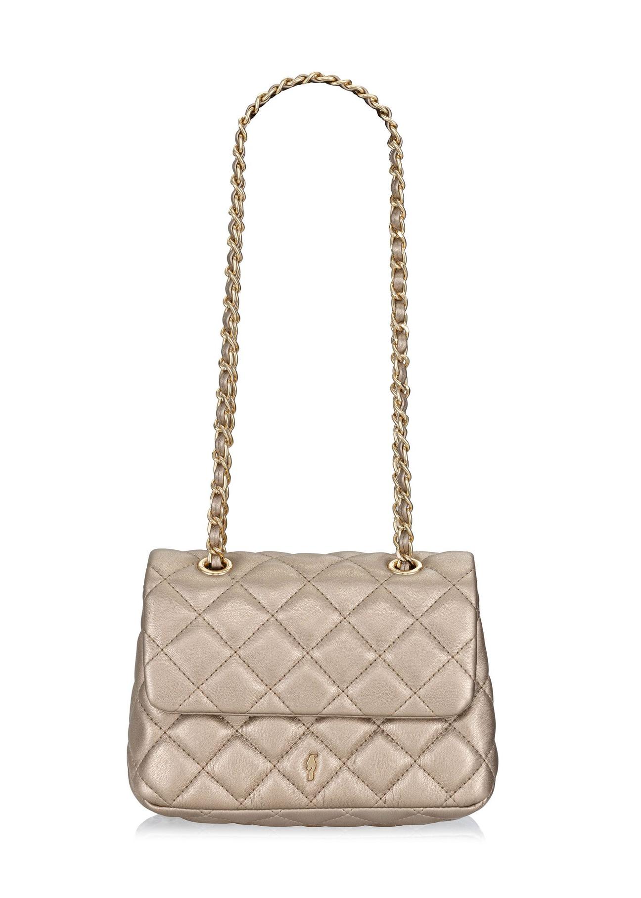 Quilted, elegant women's handbag in gold color TOREC-0932A-28(Z24)-01