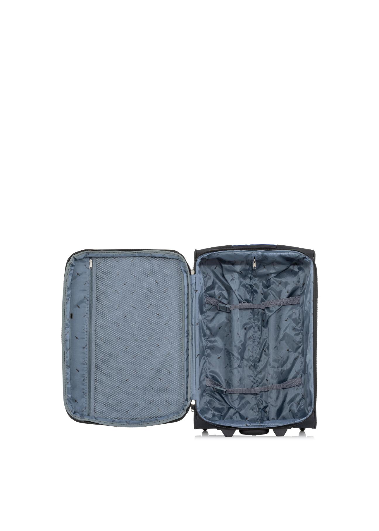 Medium suitcase on wheels WALNY-0033-99-24(W23)-05