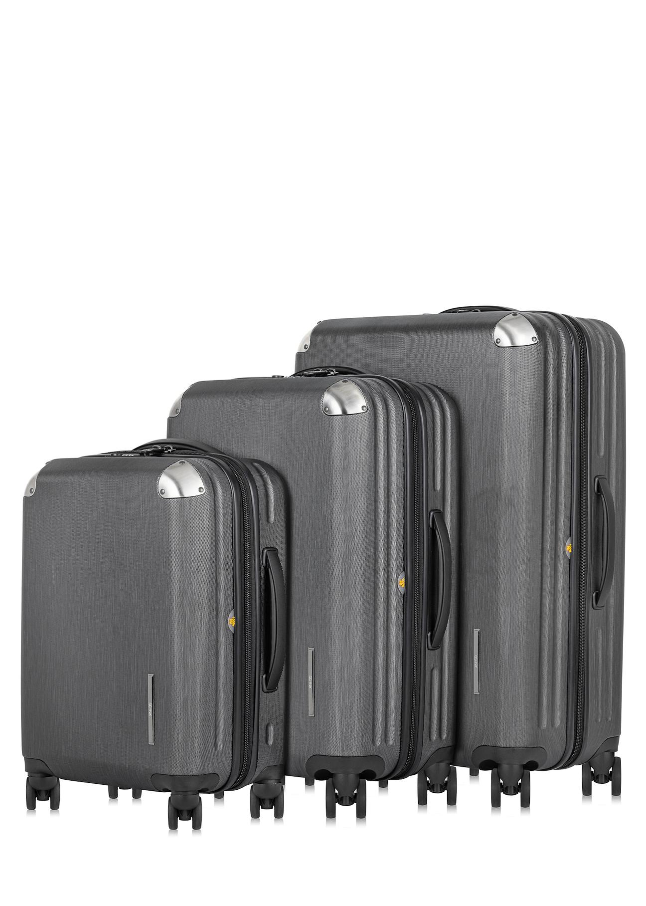 Set of suitcases on wheels 19'/24'/28' WALPC-0001-98(W24)