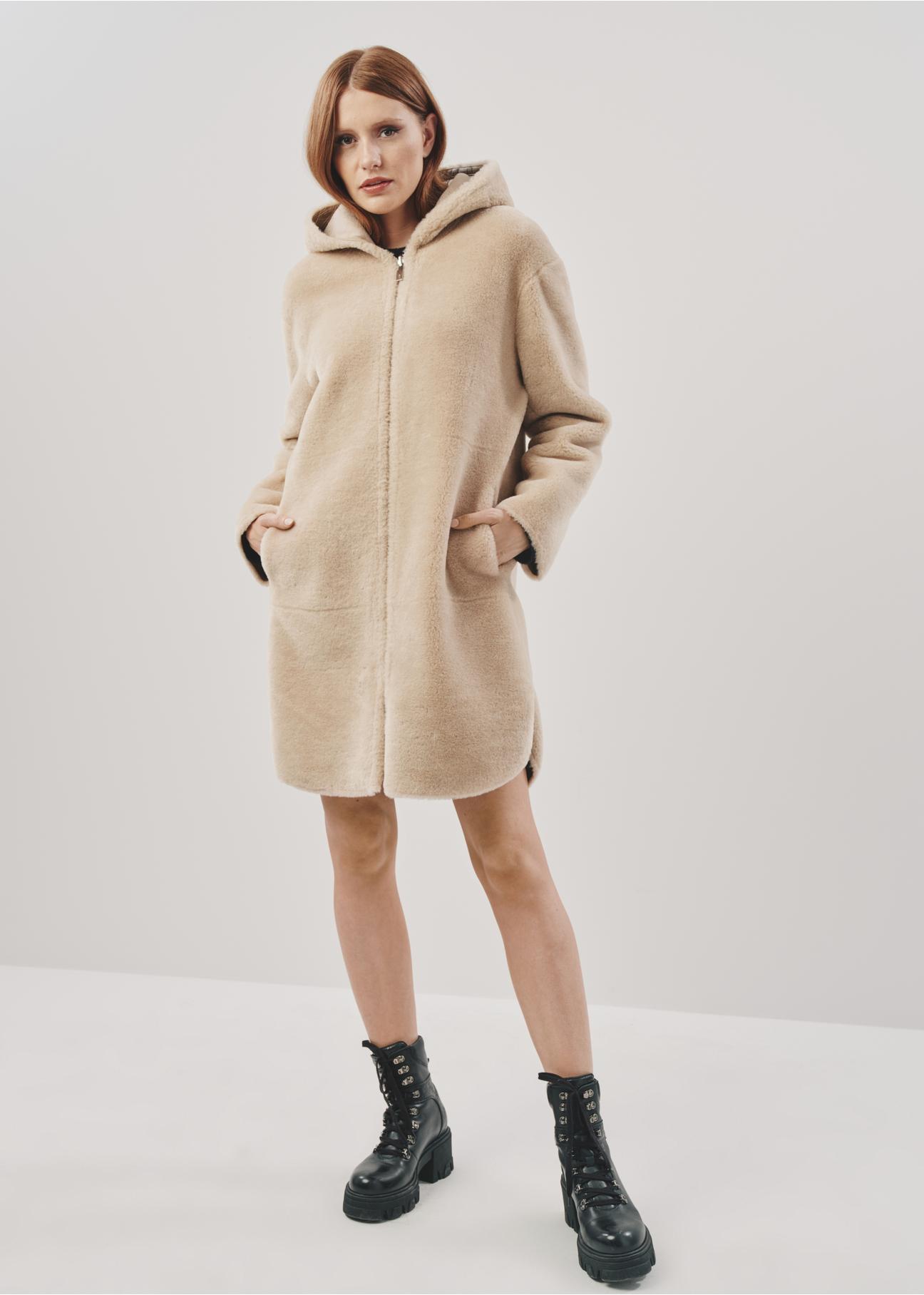 Beige women's fur coat with hood FUTDP-0041-81(Z23)-02