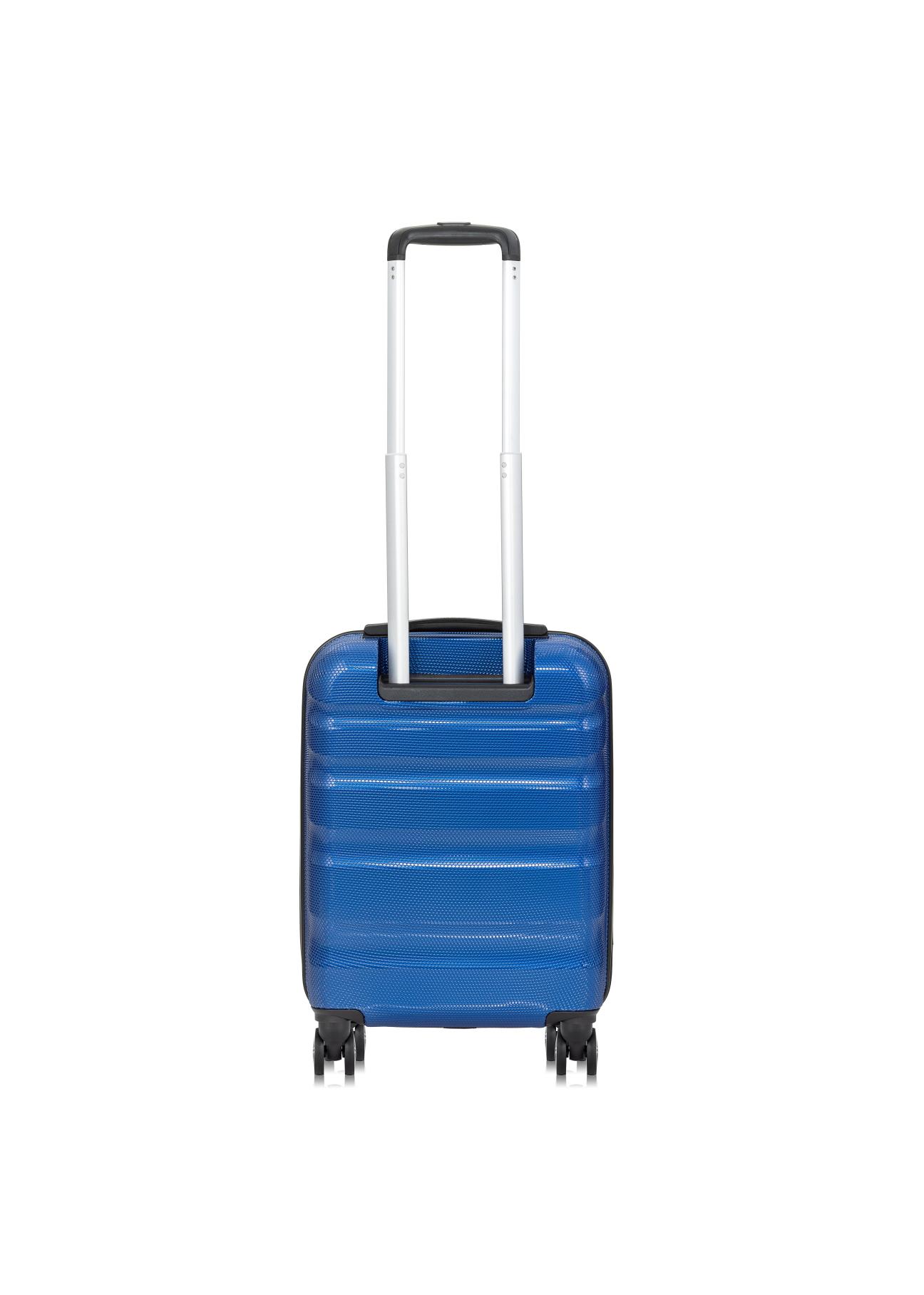 Small suitcase on wheels WALPC-0011-69-19(W23)-03