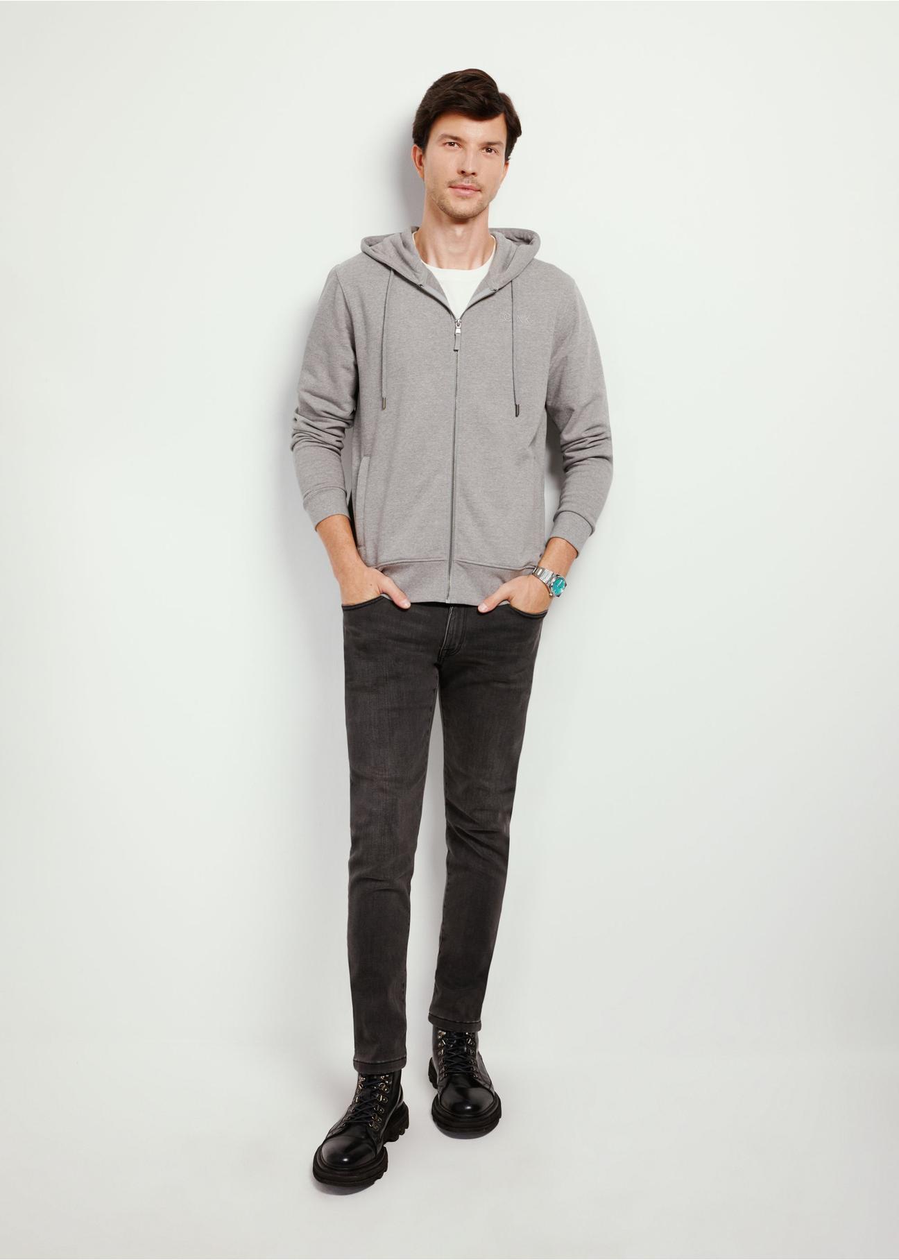 Gray men's zip-up hoodie BLZMT-0065-66(Z24)-01