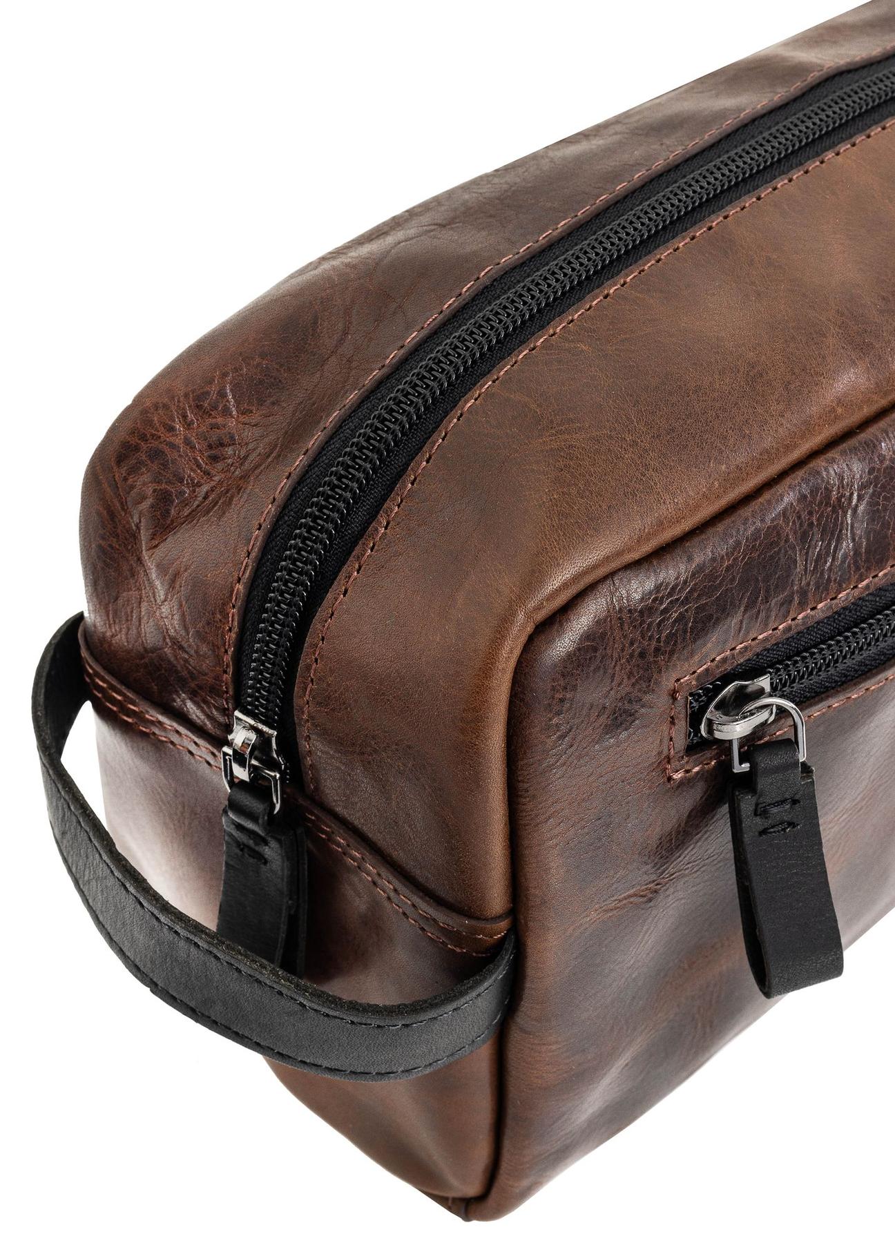 Brown leather men's cosmetic bag TORMS-0106B-79(Z24)-06