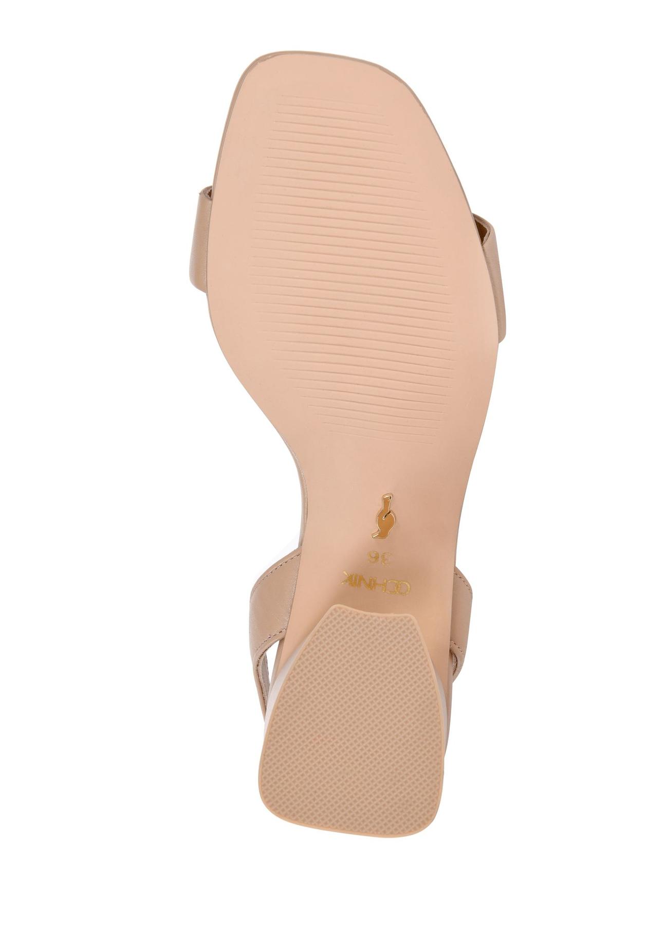 Beige leather sandals on a low post BUTYD-1077-81(W24)-04