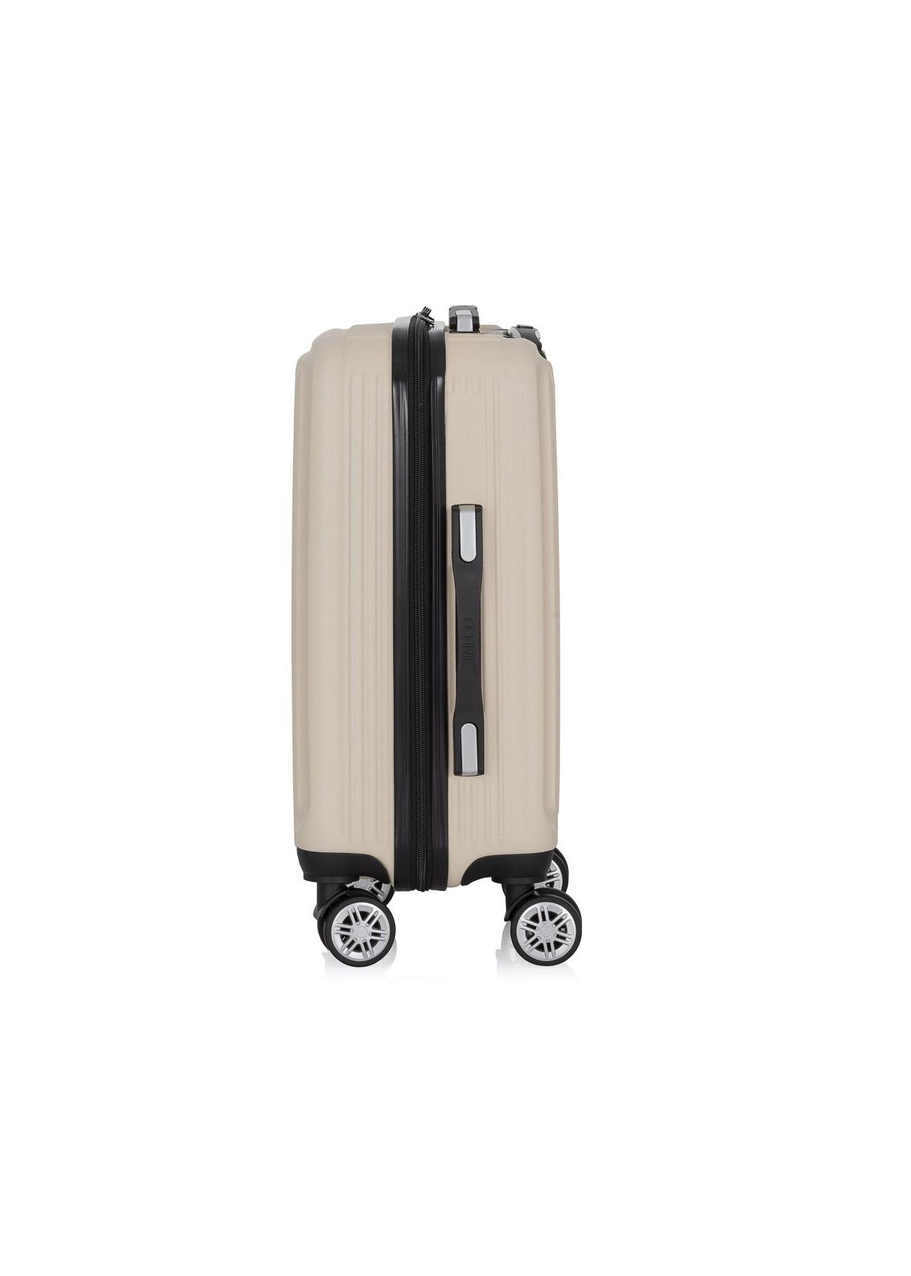 Cabin suitcase on wheels WALAB-0053-16-19(W24)-03