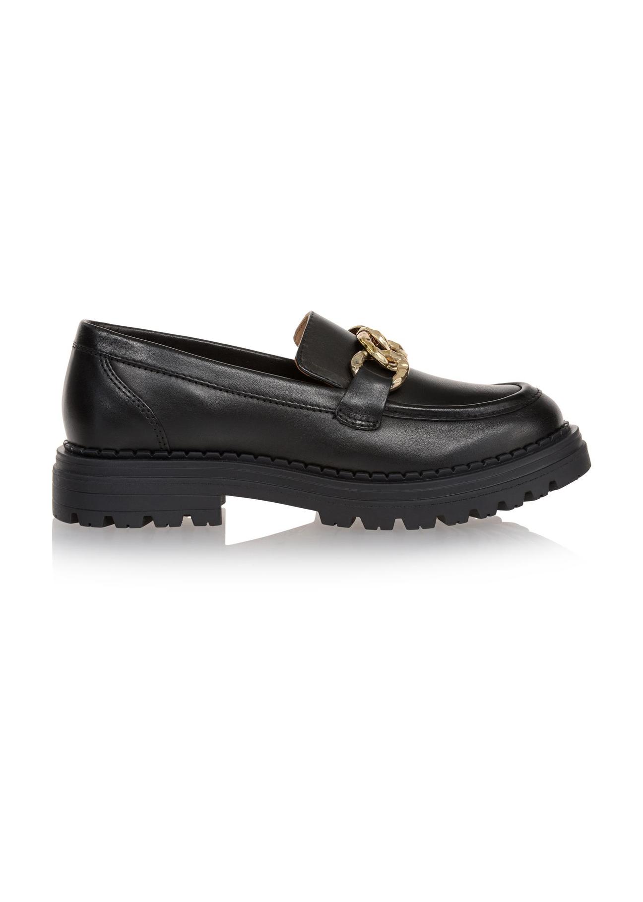 Skórzane loafersy damskie z łańcuchem BUTYD-1014-99(Z24)-01