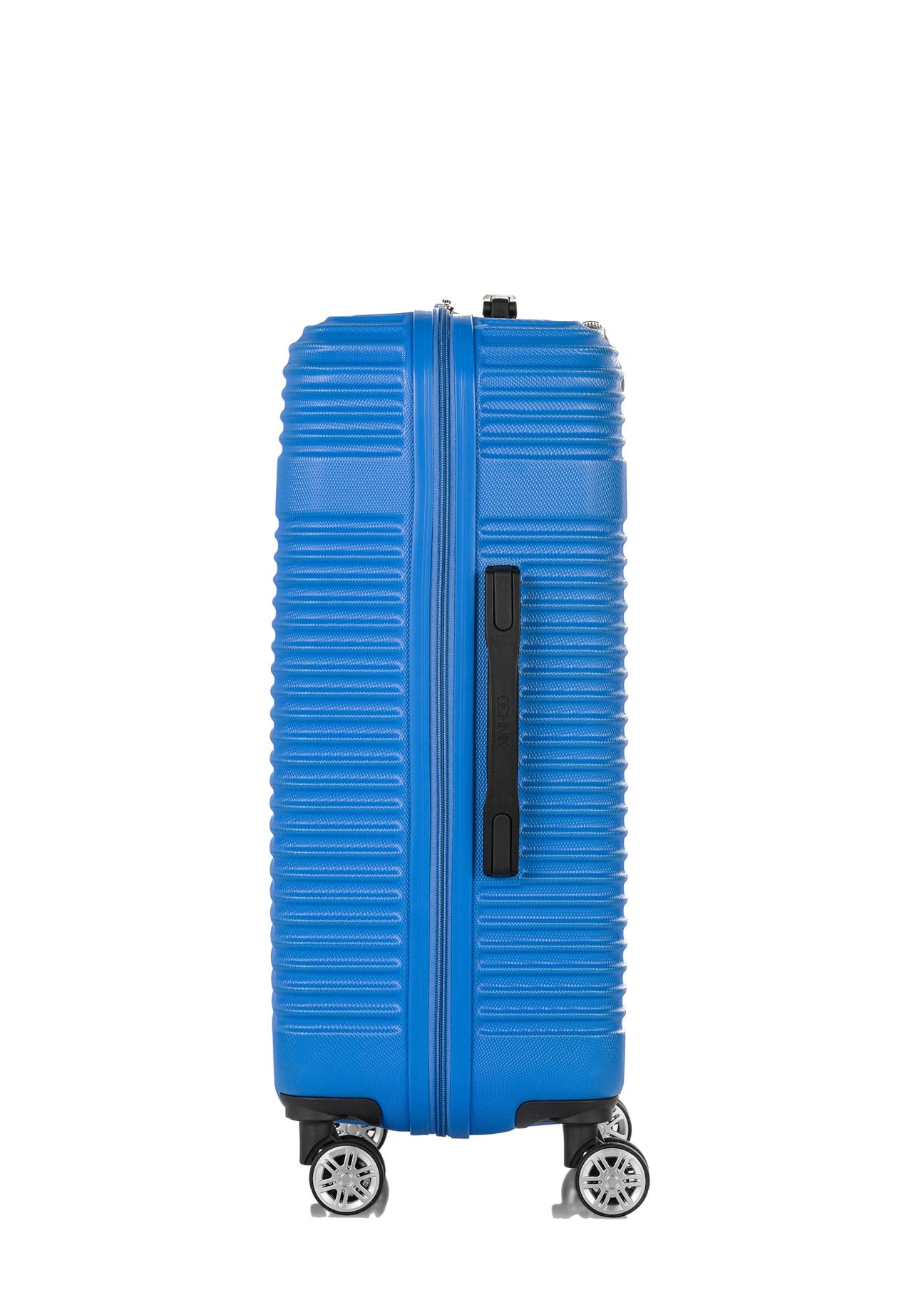 Medium suitcase on wheels WALAB-0040-62-24(W25)