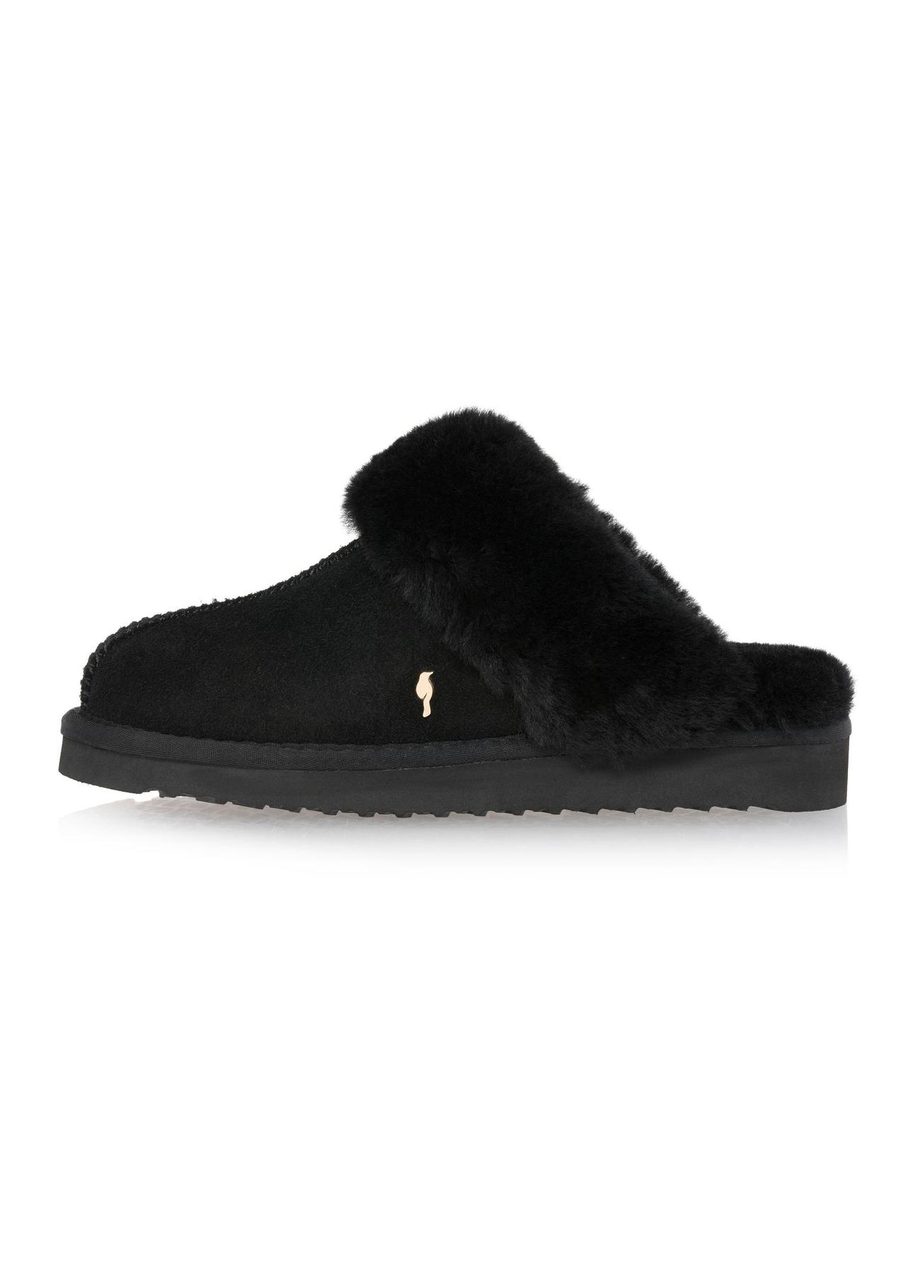 Black slip-on snow boot style slippers BUTYD-1137-99(Z24)-03