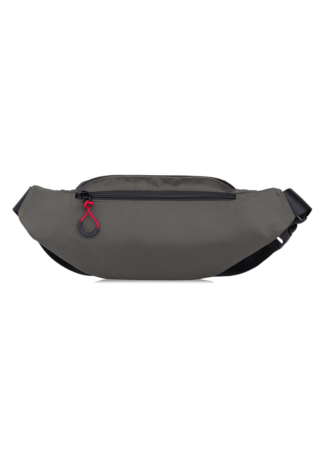 Men's khaki colored kidney case TORMN-0327-55(W24)-04