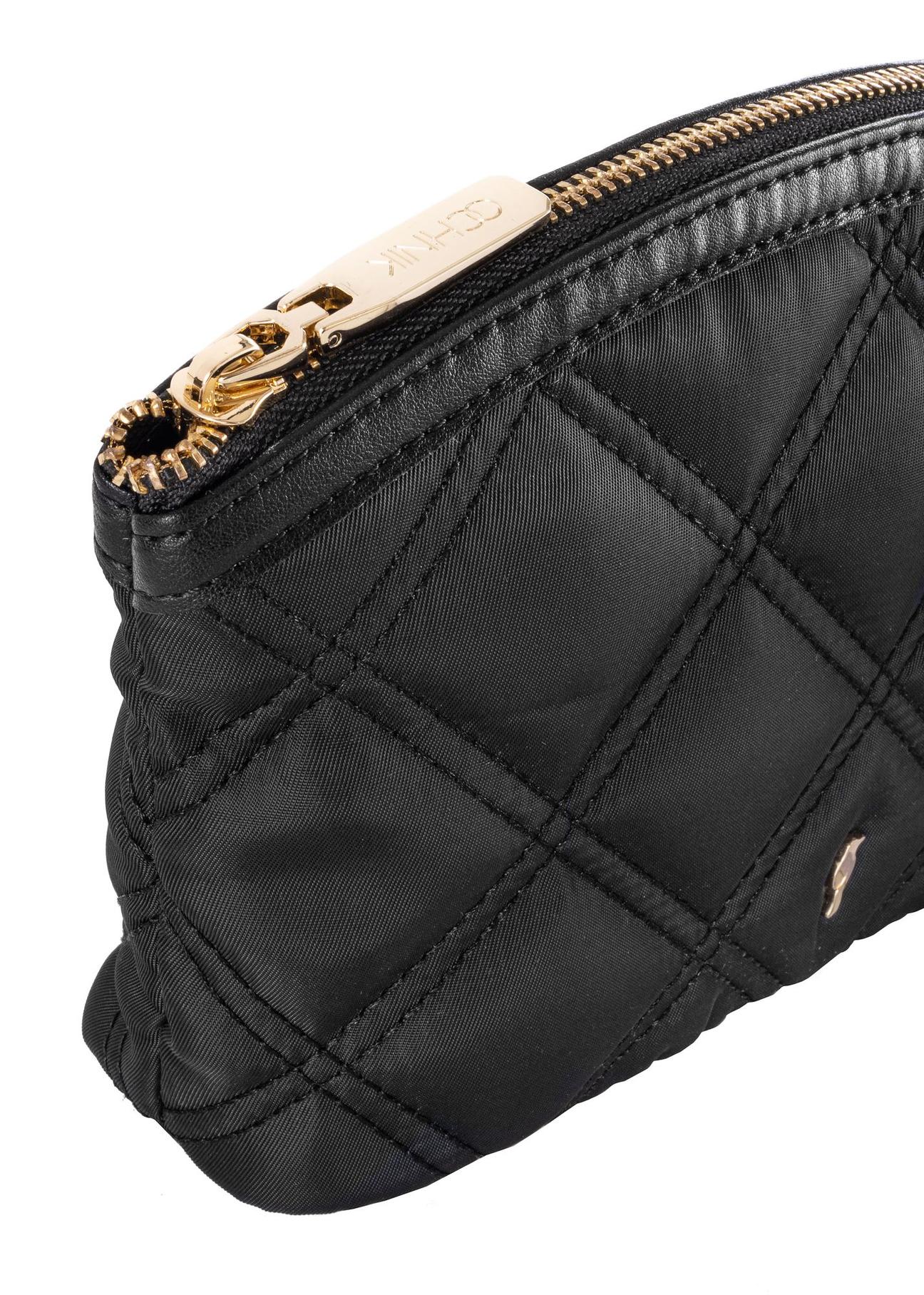 Black quilted women's cosmetic bag TOREN-0281-99(W24)-05