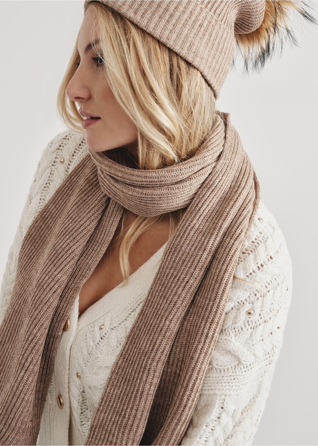 Beige women's scarf SZADT-0096-81(Z23)-01