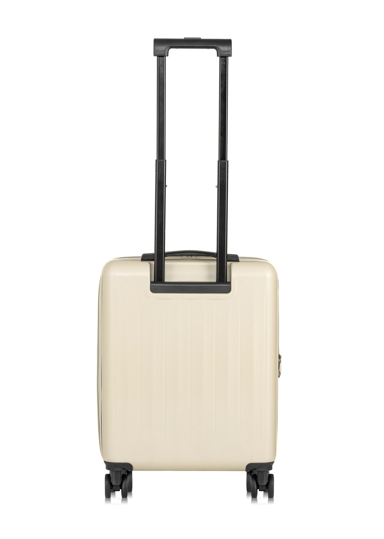 Small suitcase on wheels WALAB-0069-16-19(W24)-04