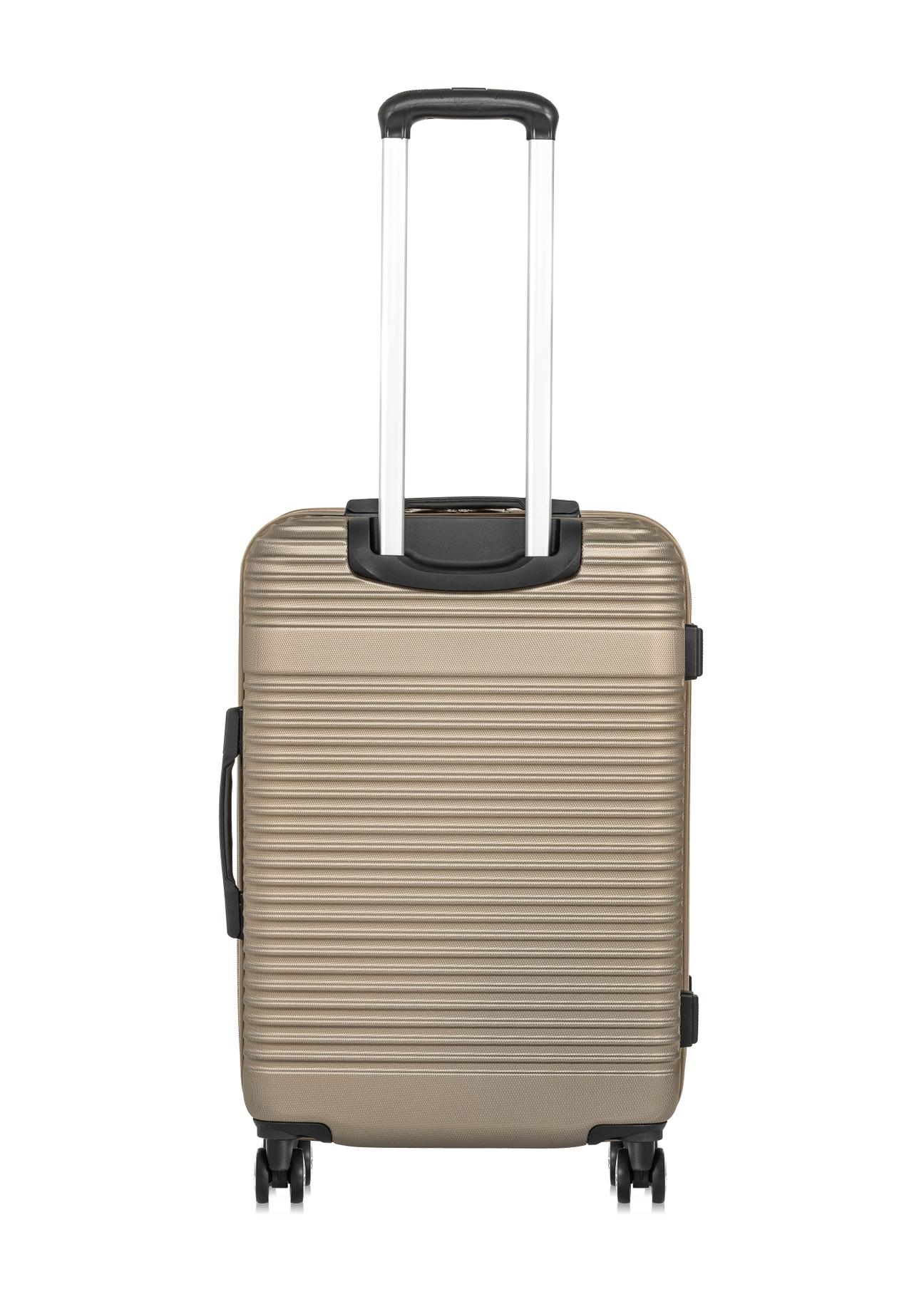 Medium suitcase on wheels WALAB-0040-80-24(W24)-03