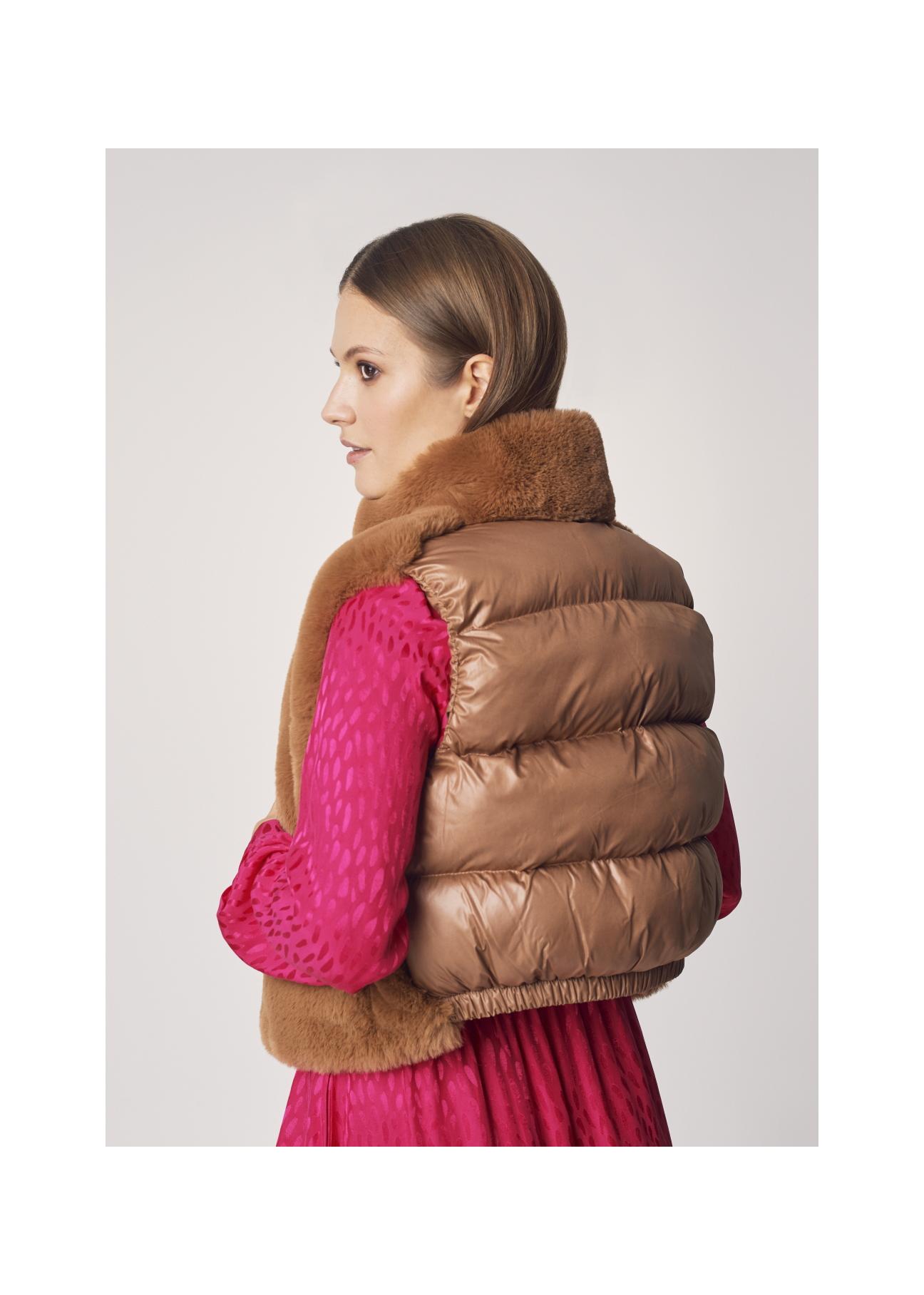 Women's caramel quilted vest KAMDP-0001-24(Z21)-03