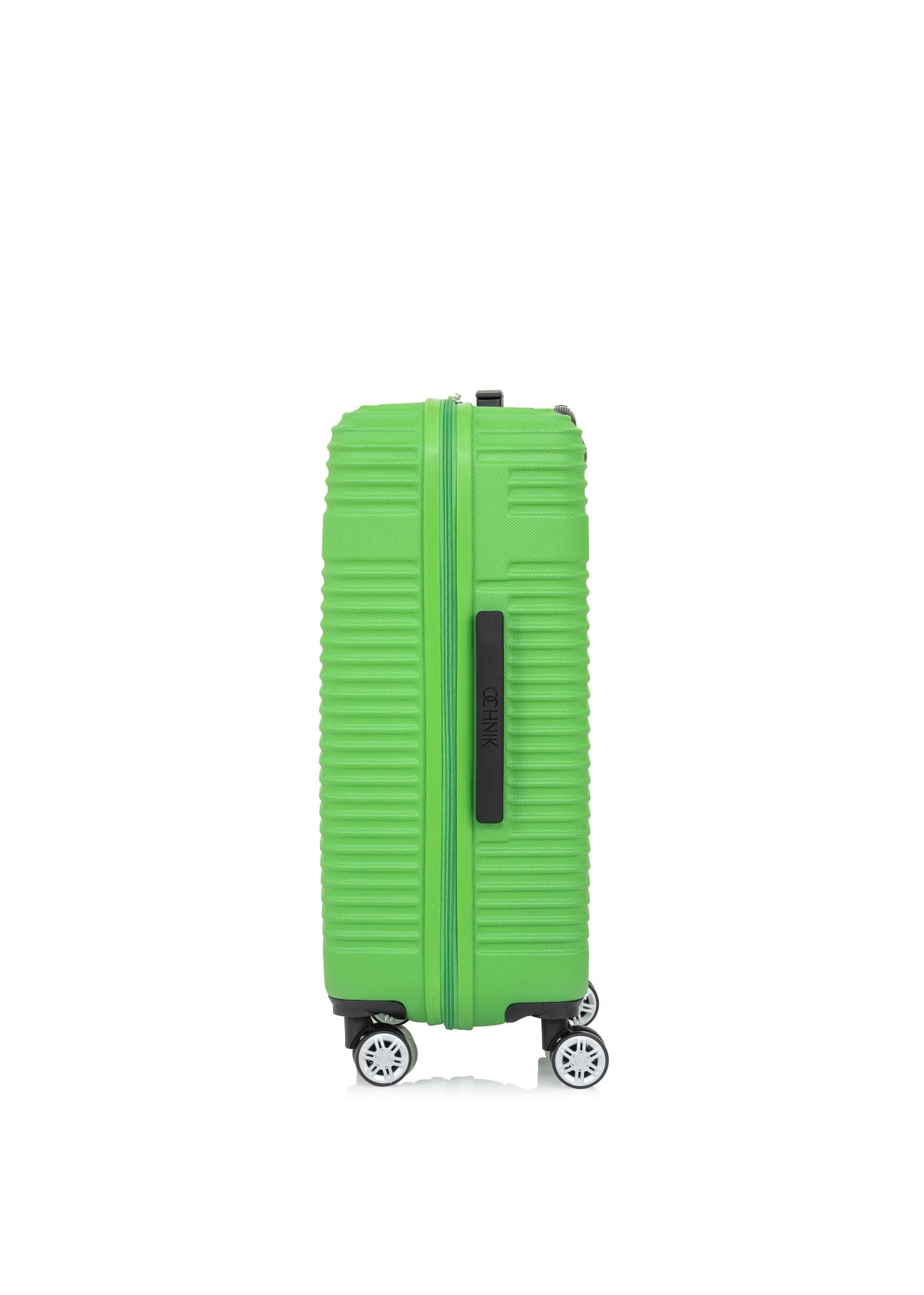 Medium suitcase on wheels WALAB-0040-51-24(W24)-02