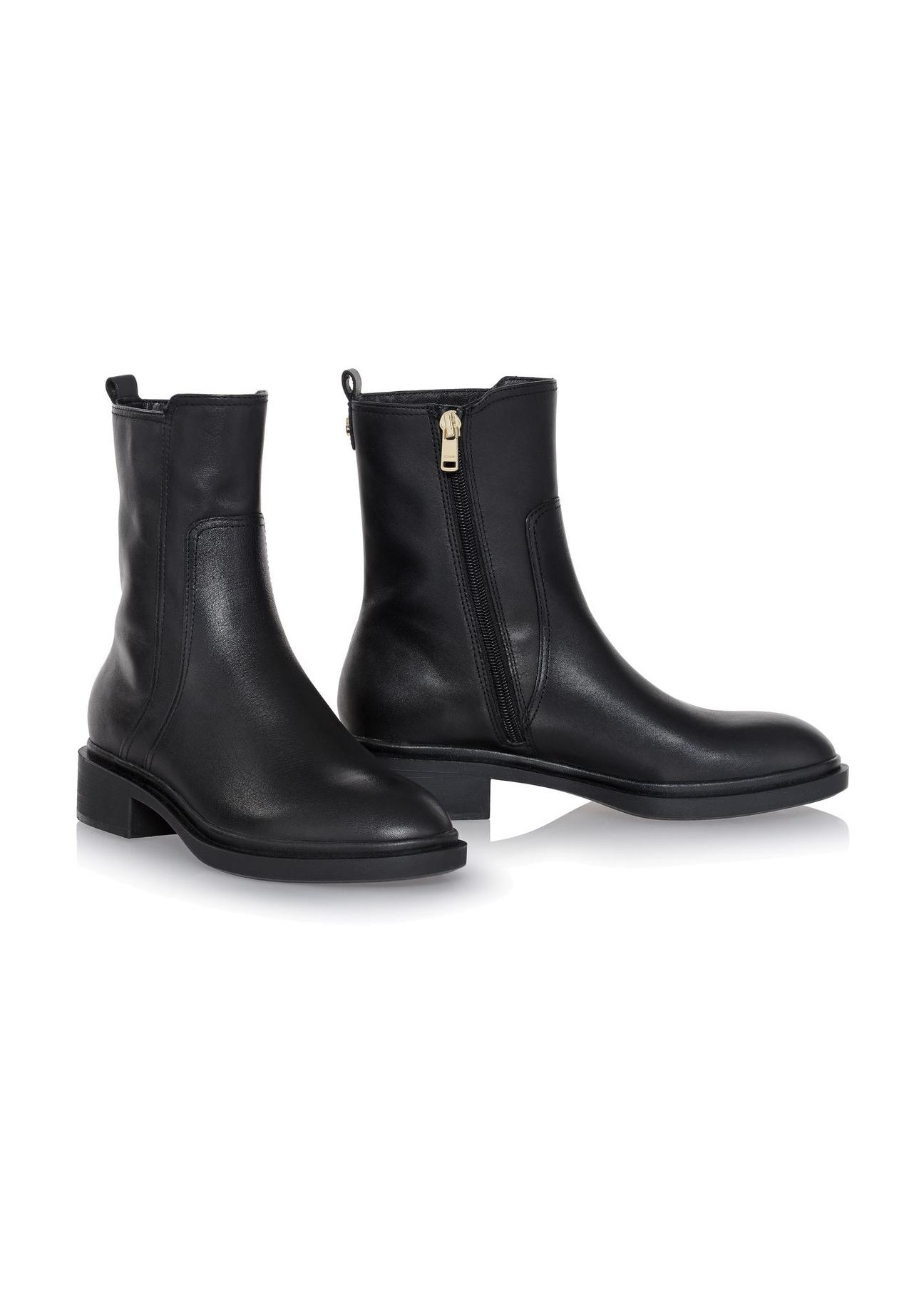 Women's black leather boots BUTYD-1033-99(Z23)-02