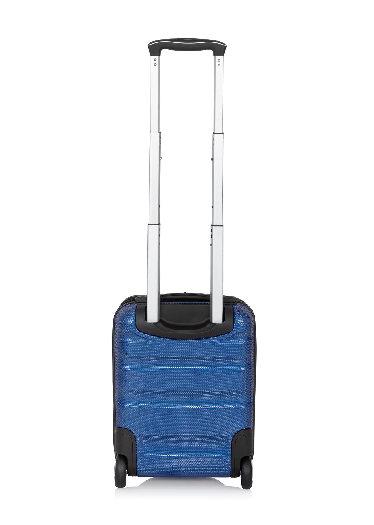 Cabin suitcase on wheels WALPC-0012-69-16(W24)-03