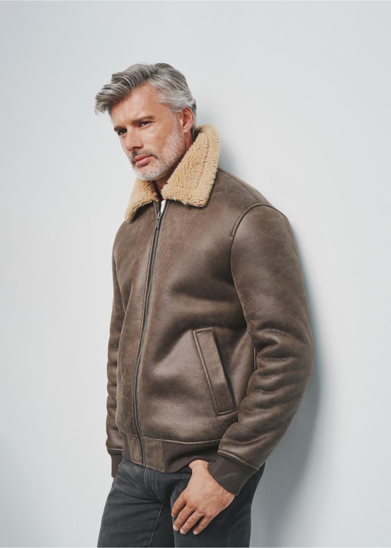 Brown short men's sheepskin coat KOZMP-0004-89(Z24)-03