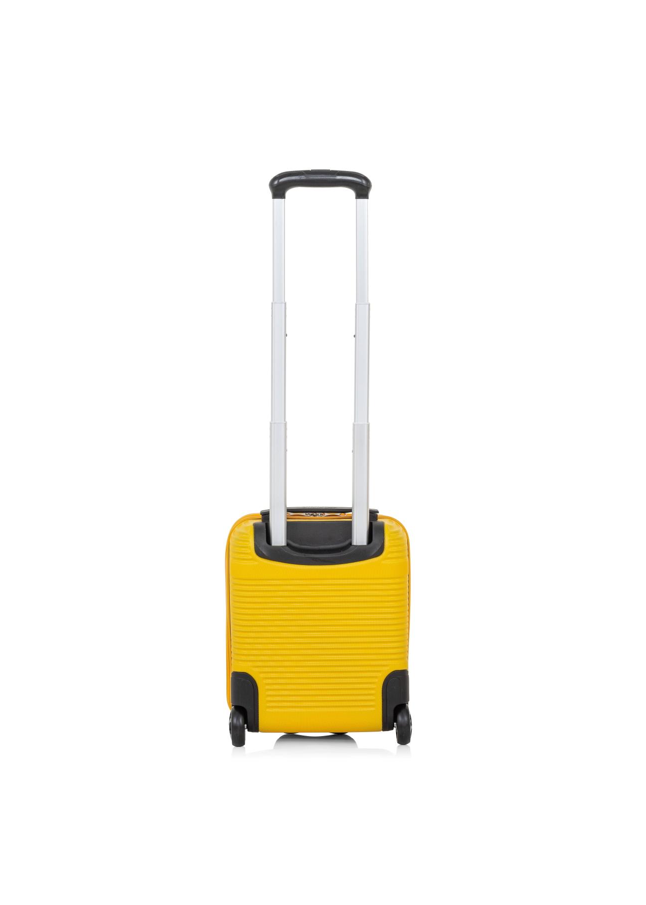 Cabin suitcase on wheels WALAB-0040-21-16(W24)-03