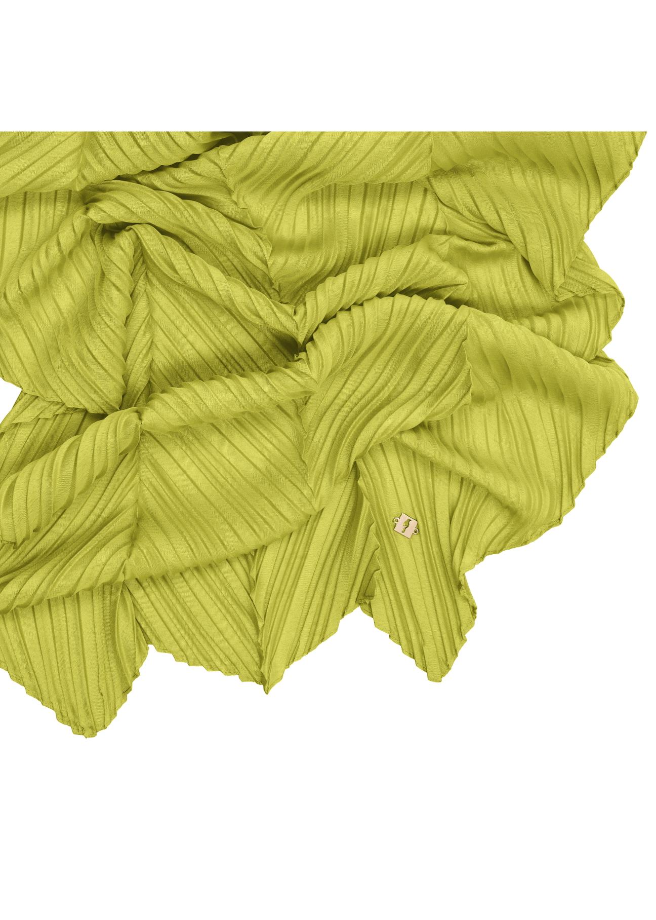 Women's lime green scarf with crinkle SZADT-0157-52(W24)-02