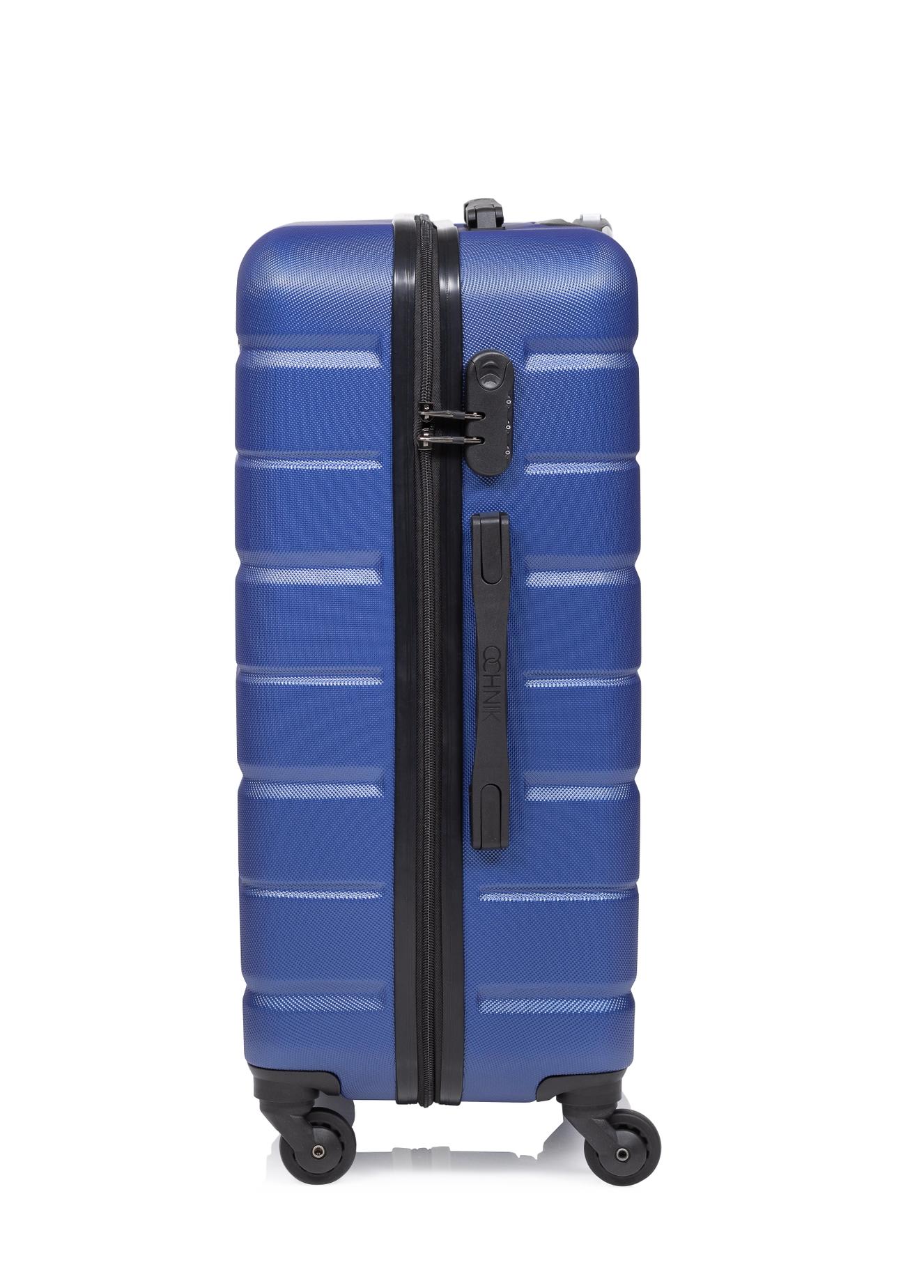 Medium suitcase on wheels WALAB-0067-69-24(W24)-02