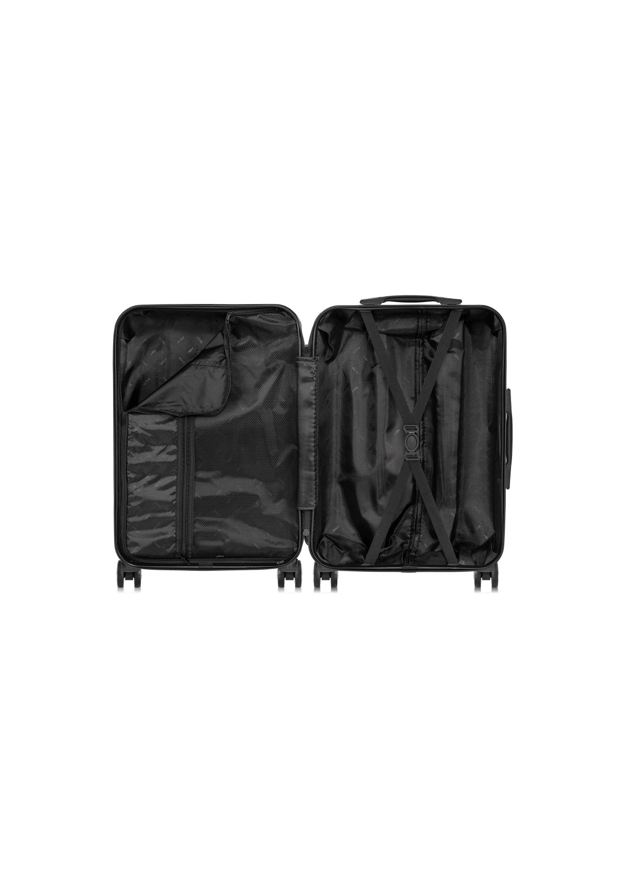 Medium suitcase on wheels WALAB-0053-63-24(W24)-04