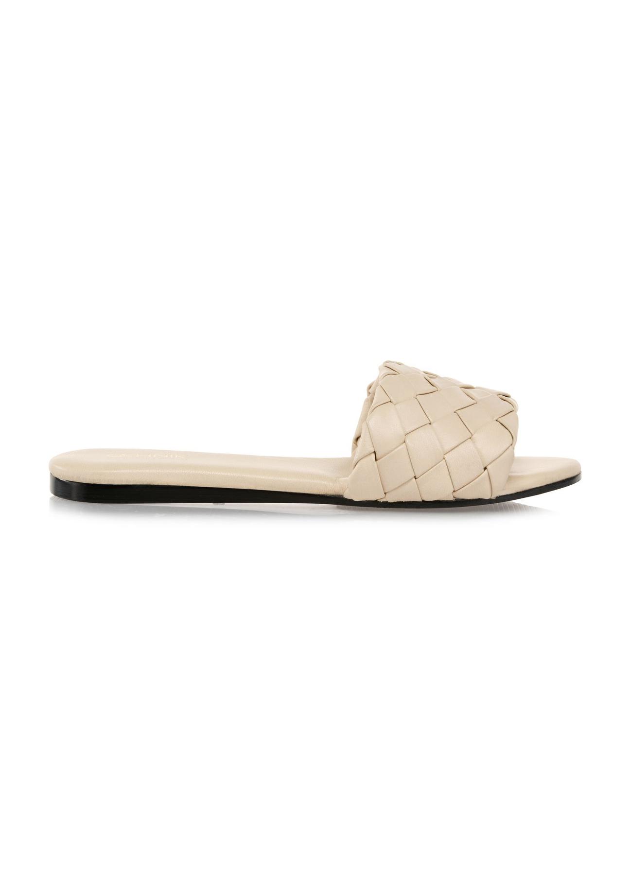 Beige leather braided flip-flops BUTYD-1065-81(W24)-01