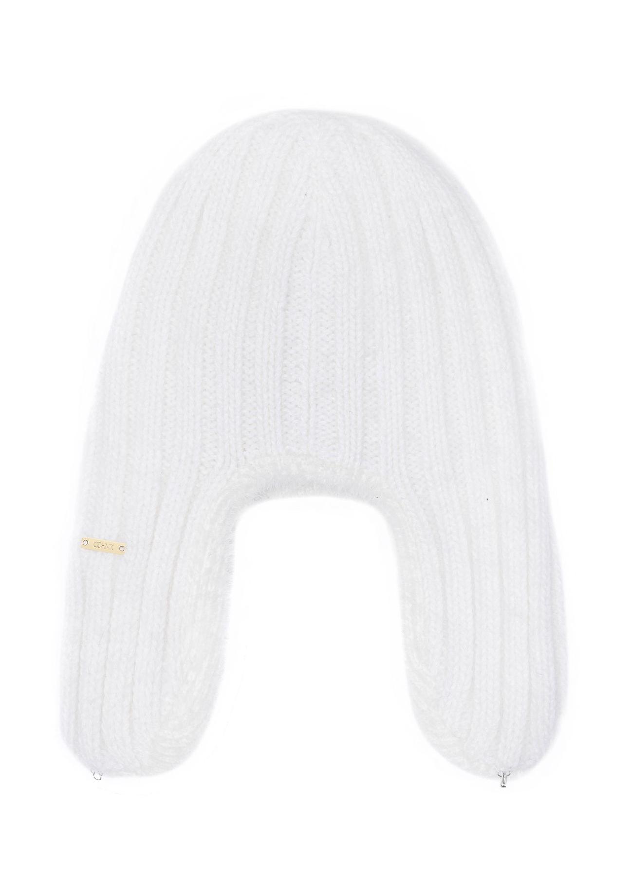 Cream women's winter hat CZADT-0185-12(Z24)