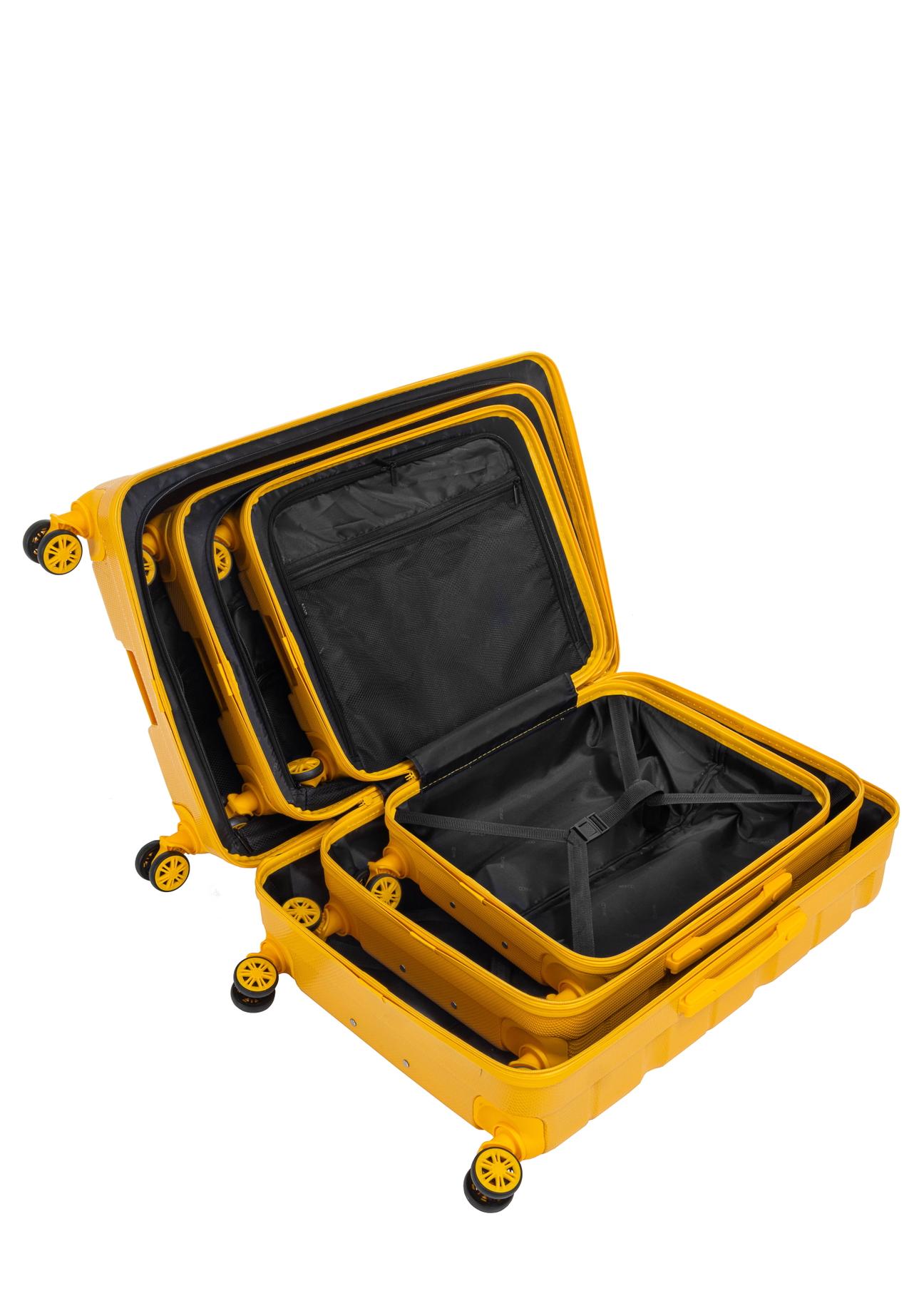 Set of suitcases on wheels 19'/24'/28' WALPC-0013-21(W24)-13