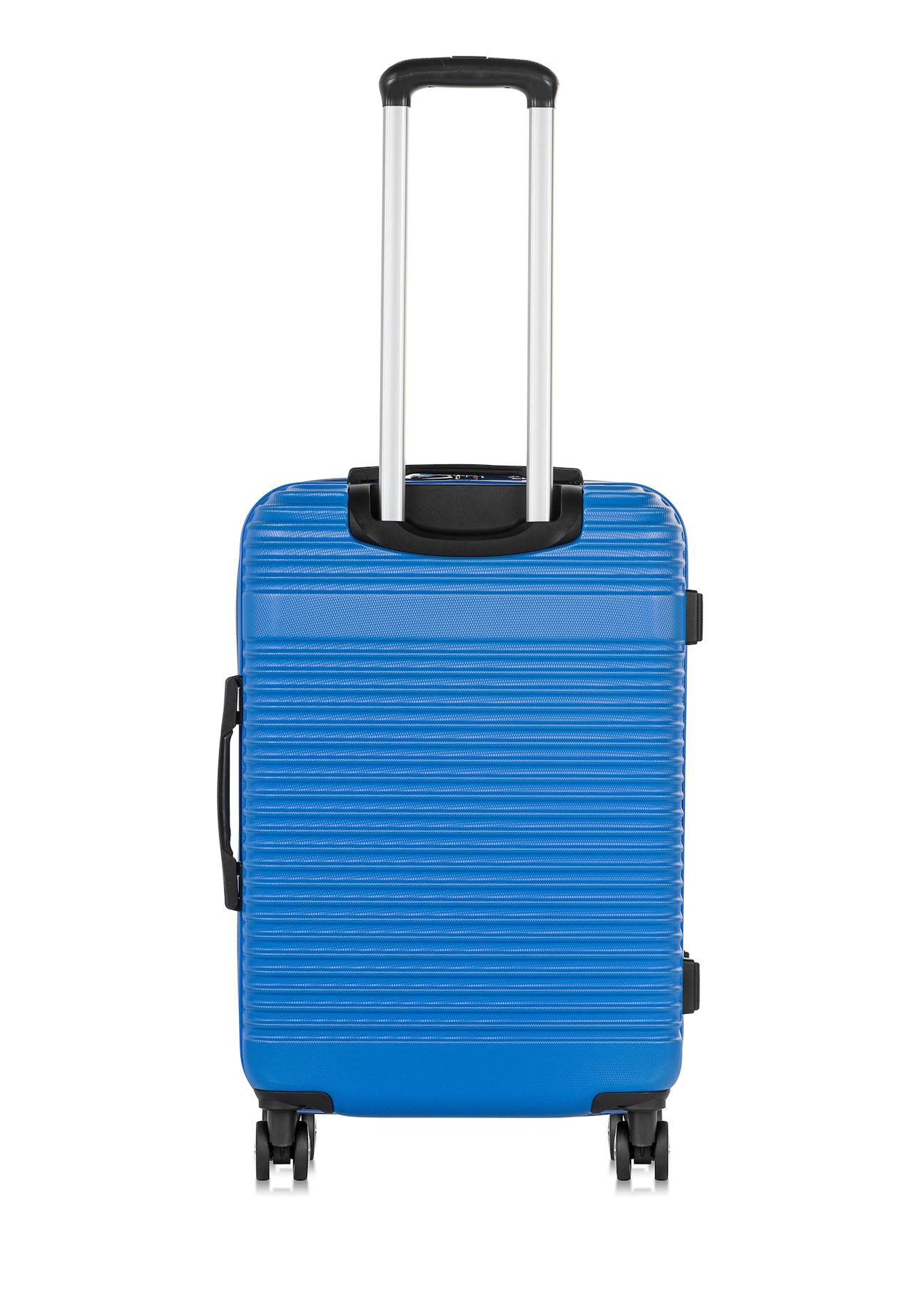 Medium suitcase on wheels WALAB-0040-62-24(W25)