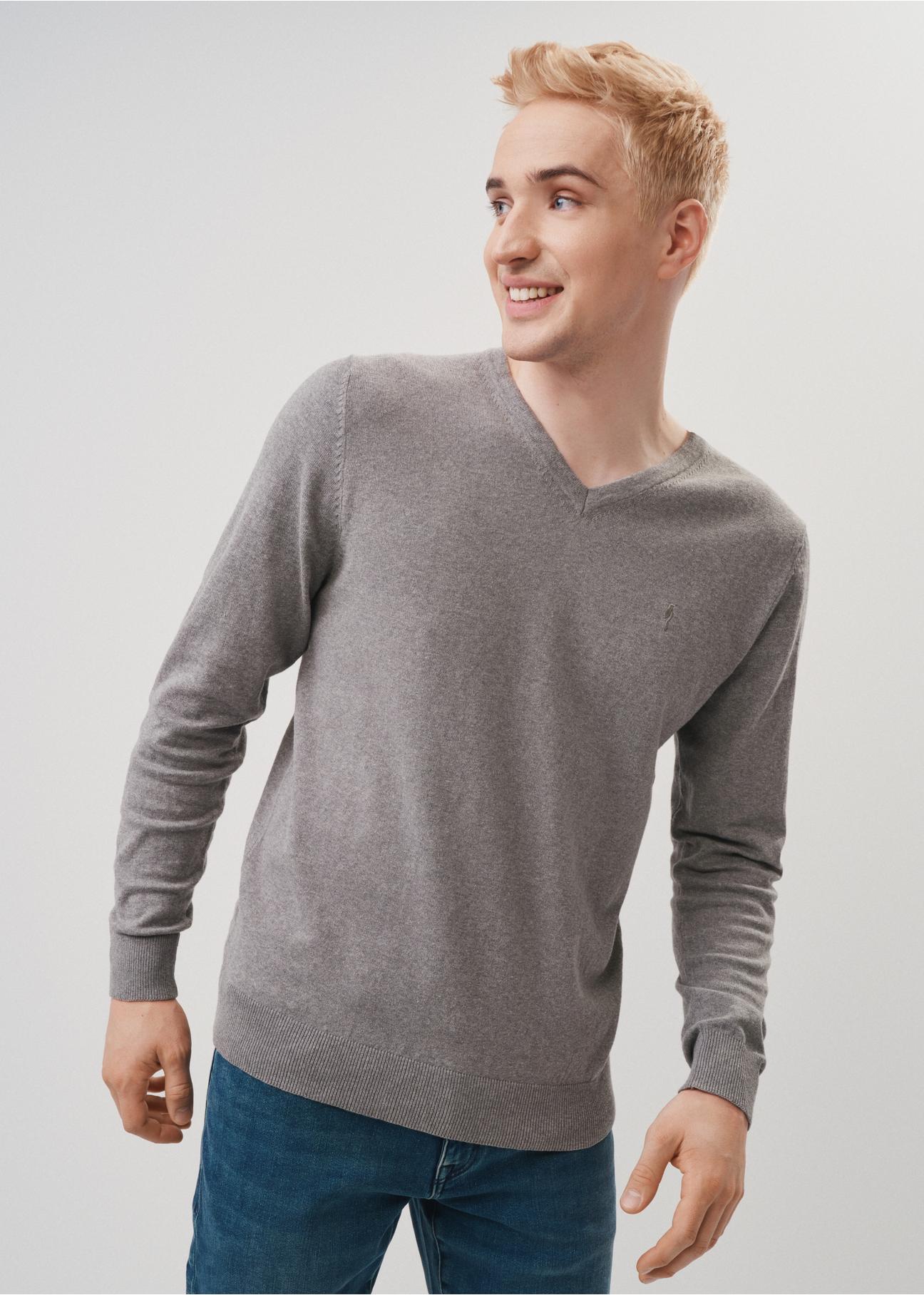 Grey men's heart-shaped sweater SWEMT-0136-91(Z23)-01