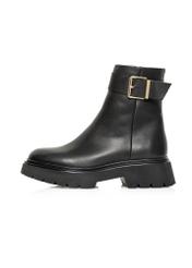 Black leather ankle boots on the platform BUTYD-1132-99(Z24)-04