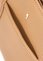 Large camel shopper bag TOREC-0977A-24(Z25), close-up of the product logo, view on a white background.