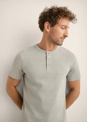 Men's gray ribbed t-shirt TSHMT-0159-9B(Z26), front view of the product on the model. Half of the silhouette visible.-02